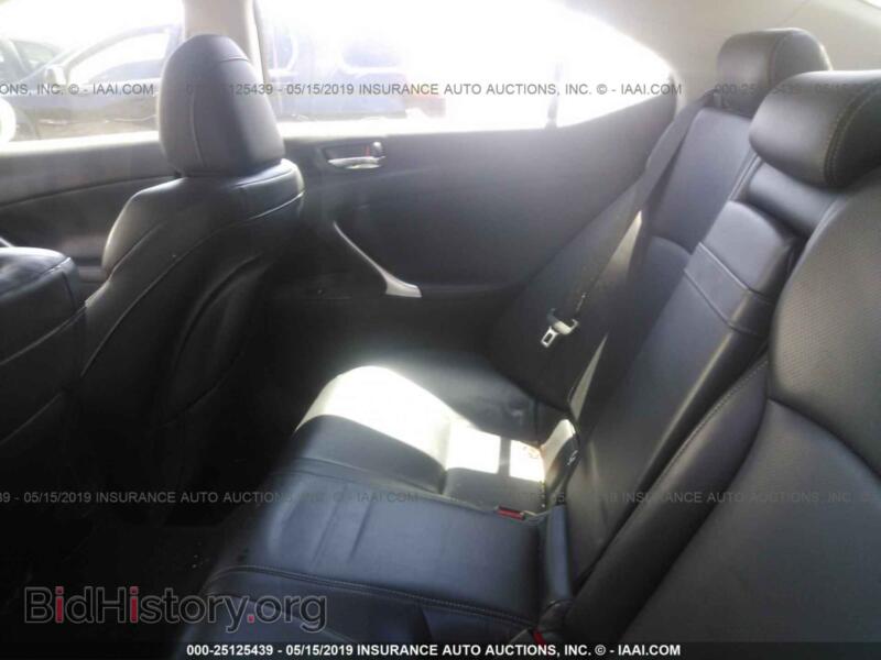 2010 Lexus IS (VIN JTHCF5C26A5036199) — photo 8 of 10