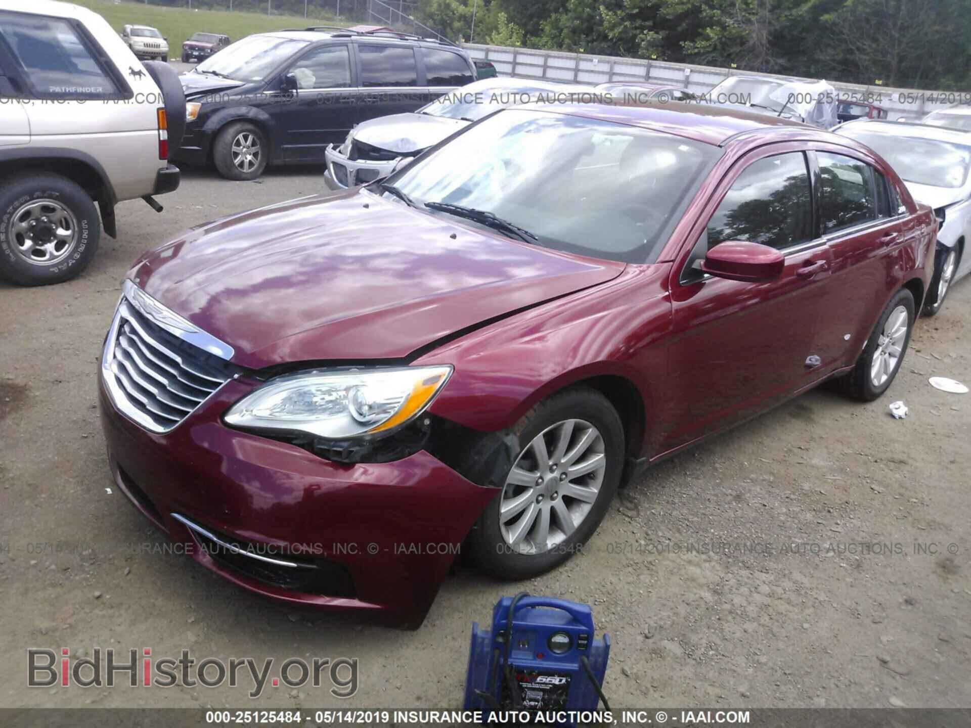 2014 CHRYSLER 200 - VIN: 1C3CCBBG3EN114910 - Фото 2