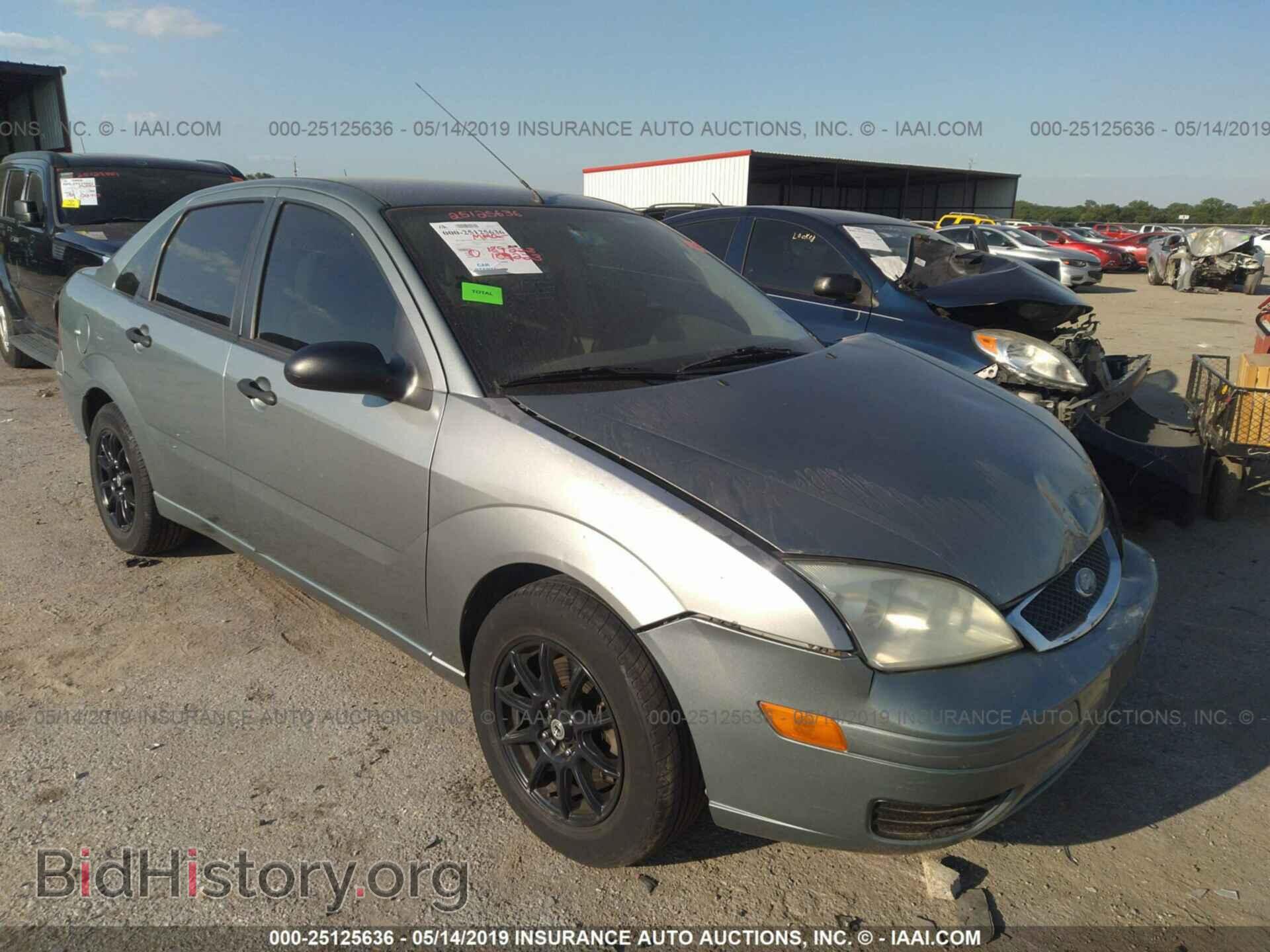 Photo 1FAFP34N75W155314 - FORD FOCUS 2005