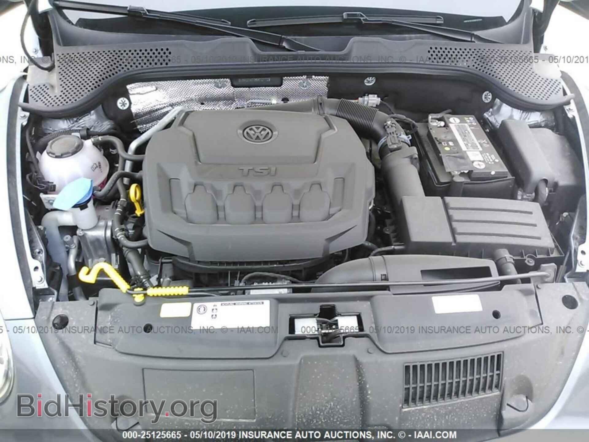 2019 VOLKSWAGEN BEETLE - VIN: 3VWFD7AT0KM707709 - Фото 10