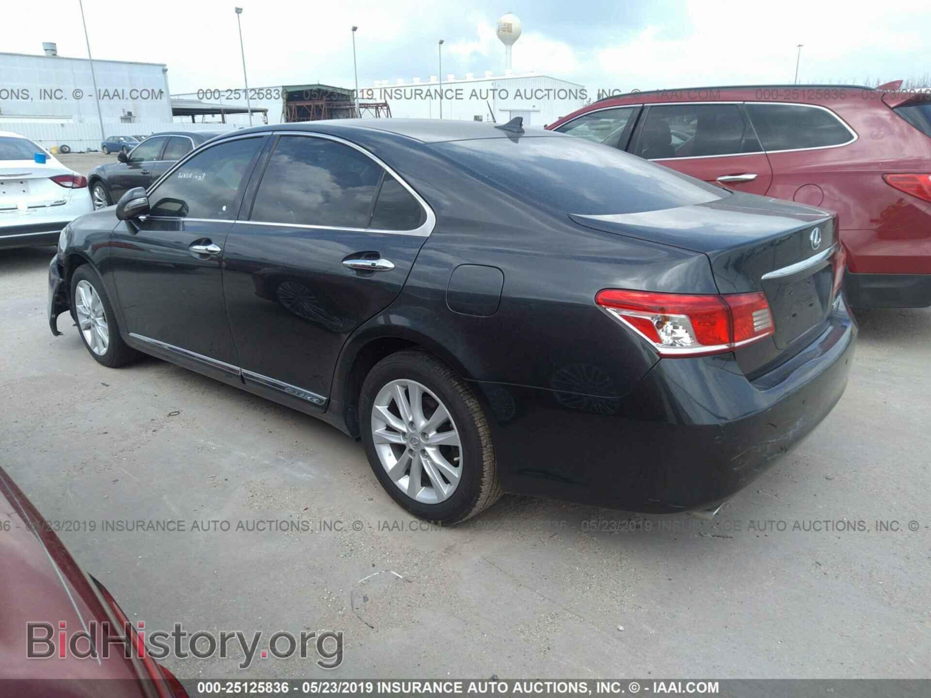 2011 LEXUS ES - VIN: JTHBK1EG5B2440140 - Фото 3