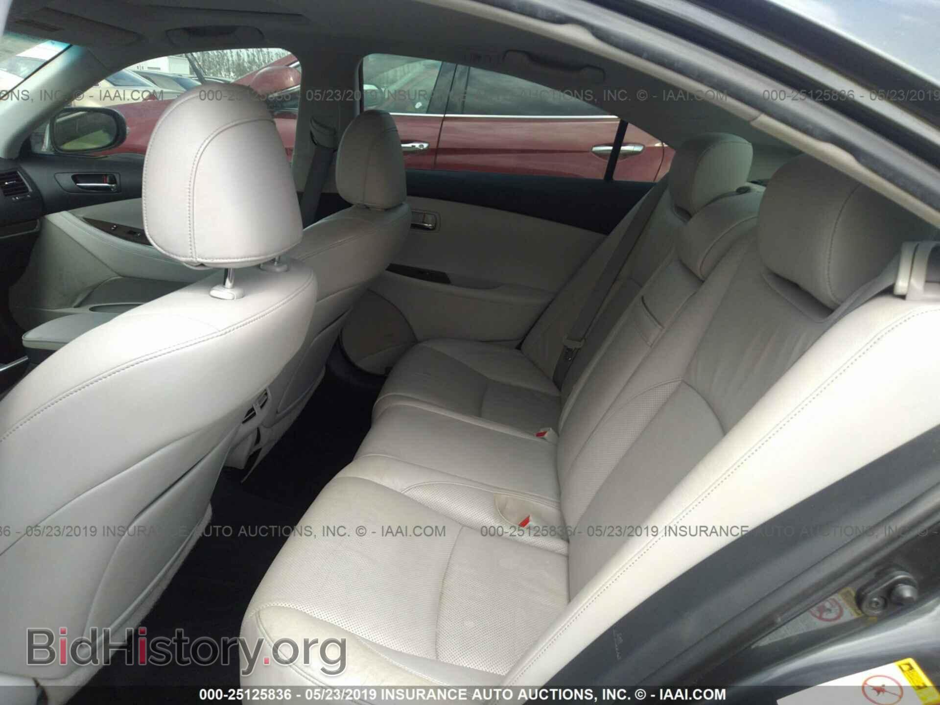2011 LEXUS ES - VIN: JTHBK1EG5B2440140 - Фото 8