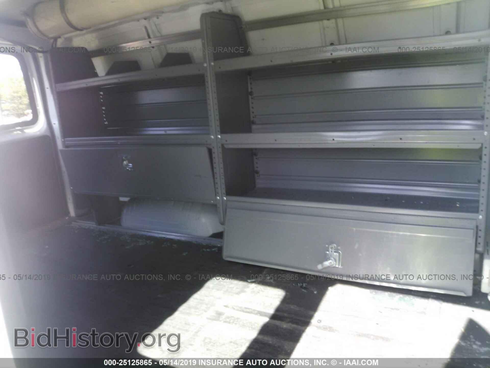 2011 GMC SAVANA - VIN: 1GTW7FCA1B1183306 - Фото 8