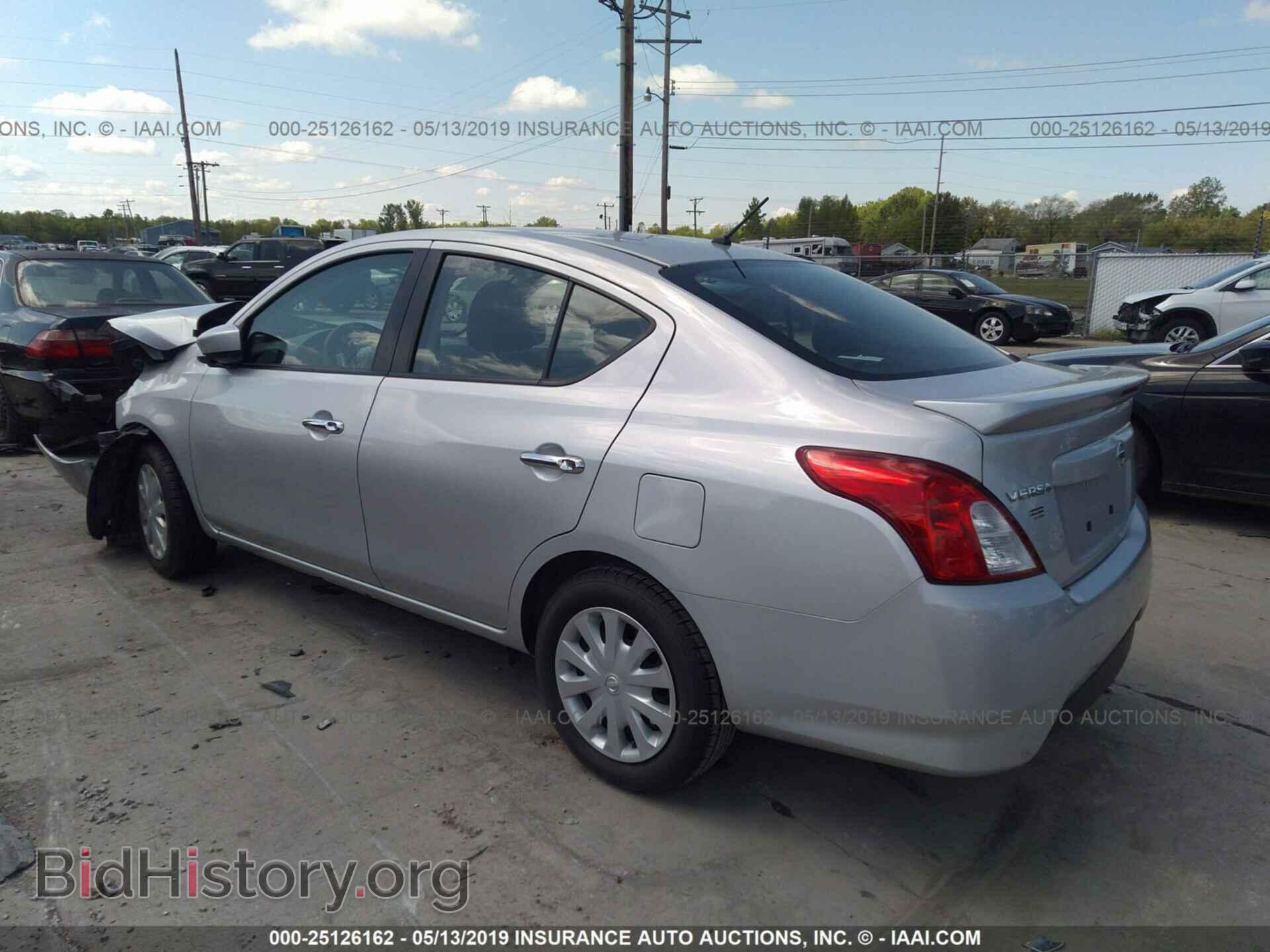 2017 NISSAN VERSA - VIN: 3N1CN7AP9HL803703 - Фото 3