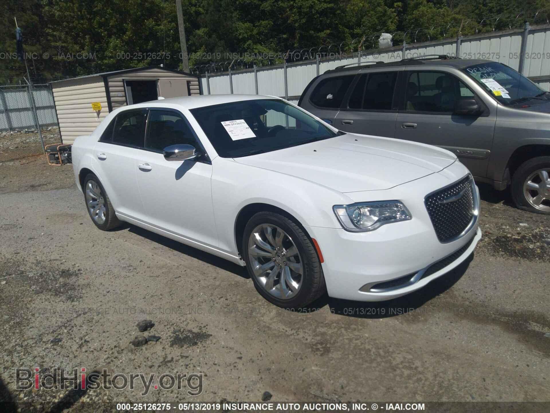 Фотография 2C3CCAAG8JH281908 - CHRYSLER 300 2018