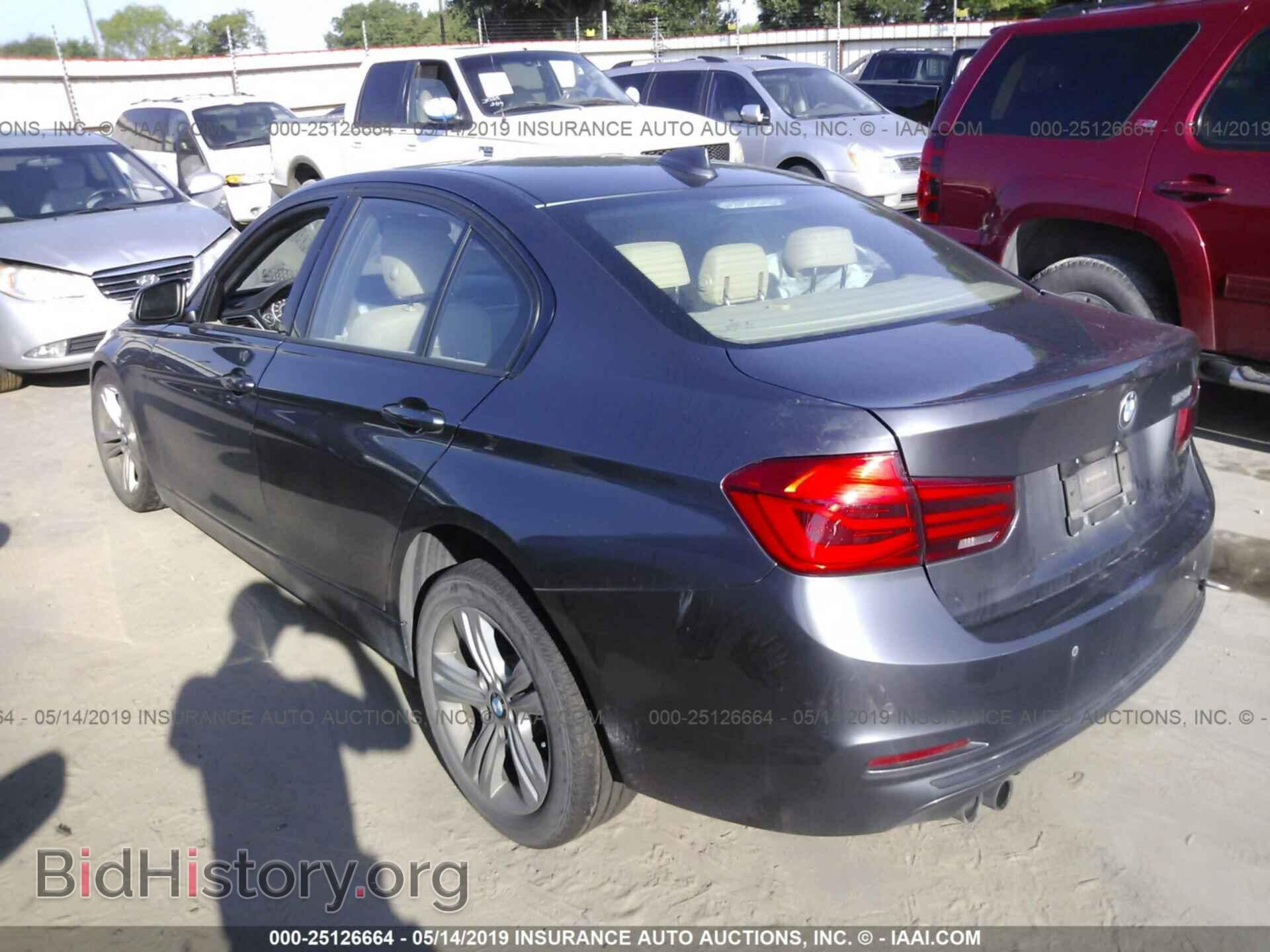 2016 BMW 328 - VIN: WBA8E9G59GNU28878 - Фото 3