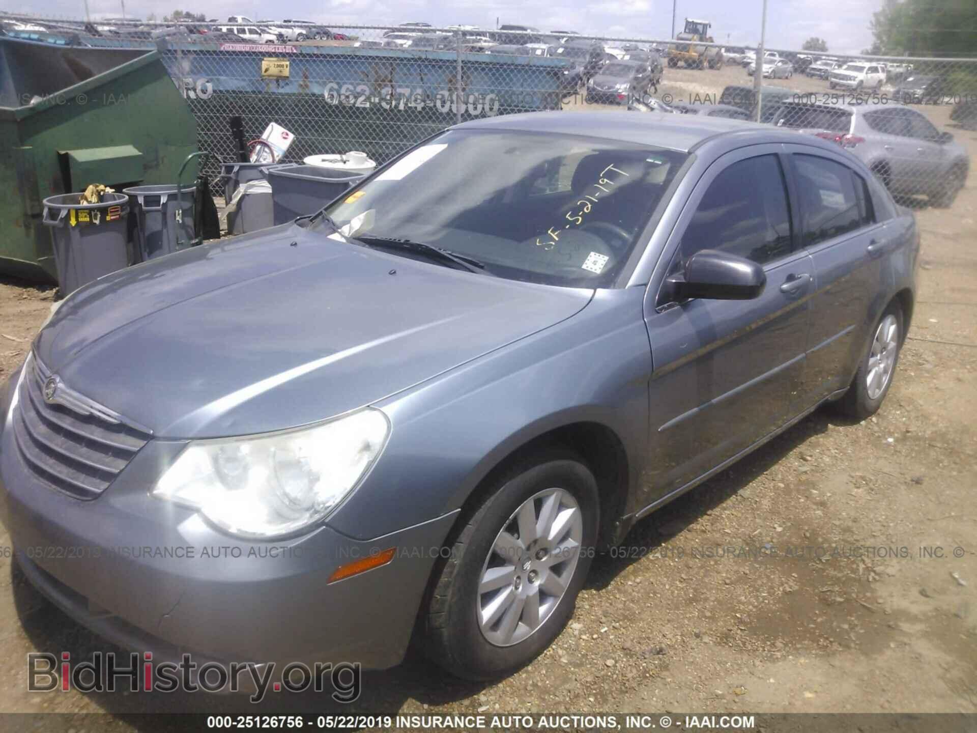 2010 CHRYSLER SEBRING - VIN: 1C3CC4FB3AN180586 - Фото 2