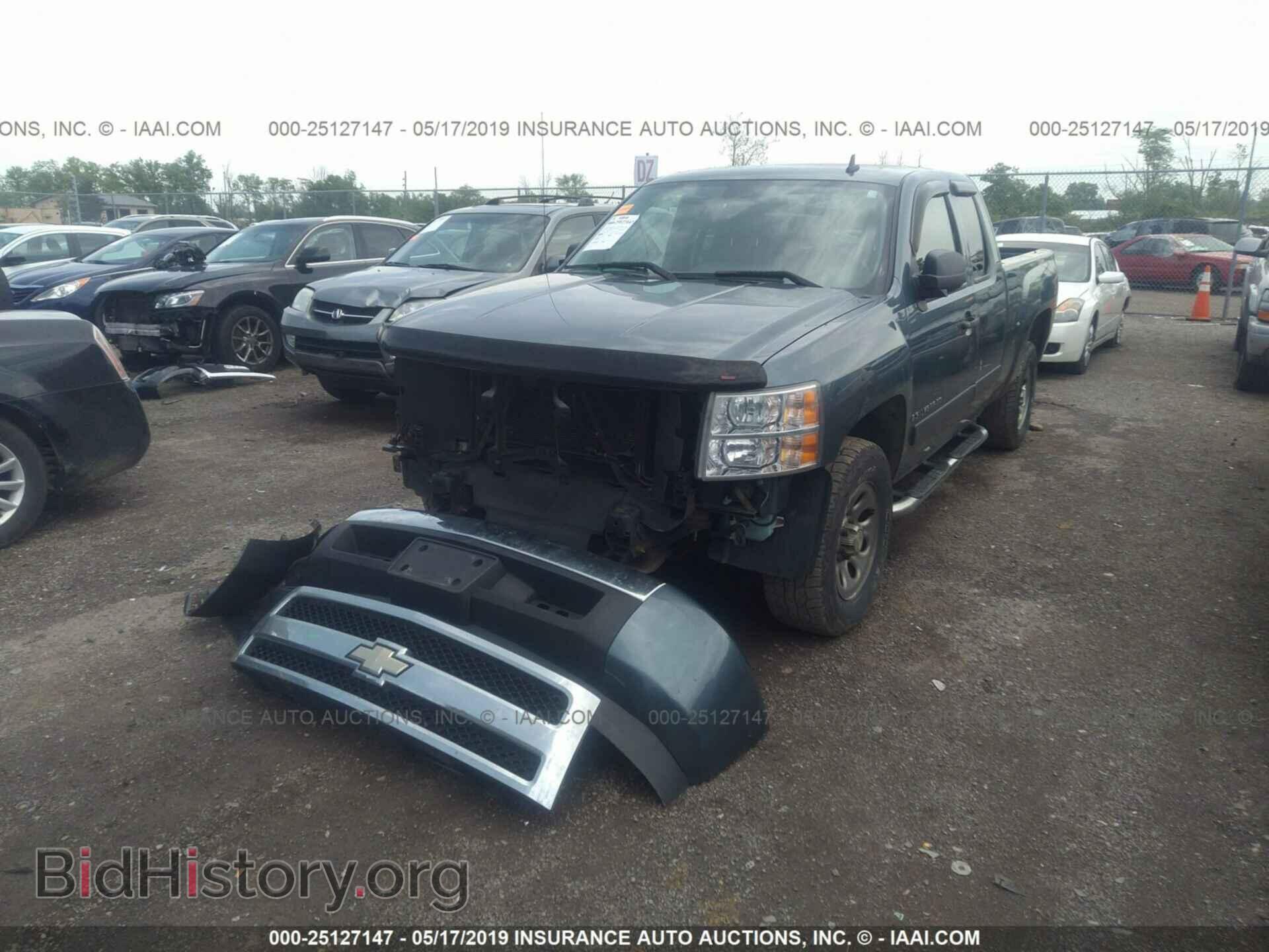 2007 CHEVROLET SILVERADO - VIN: 2GCEC19J771679469 - Фото 2