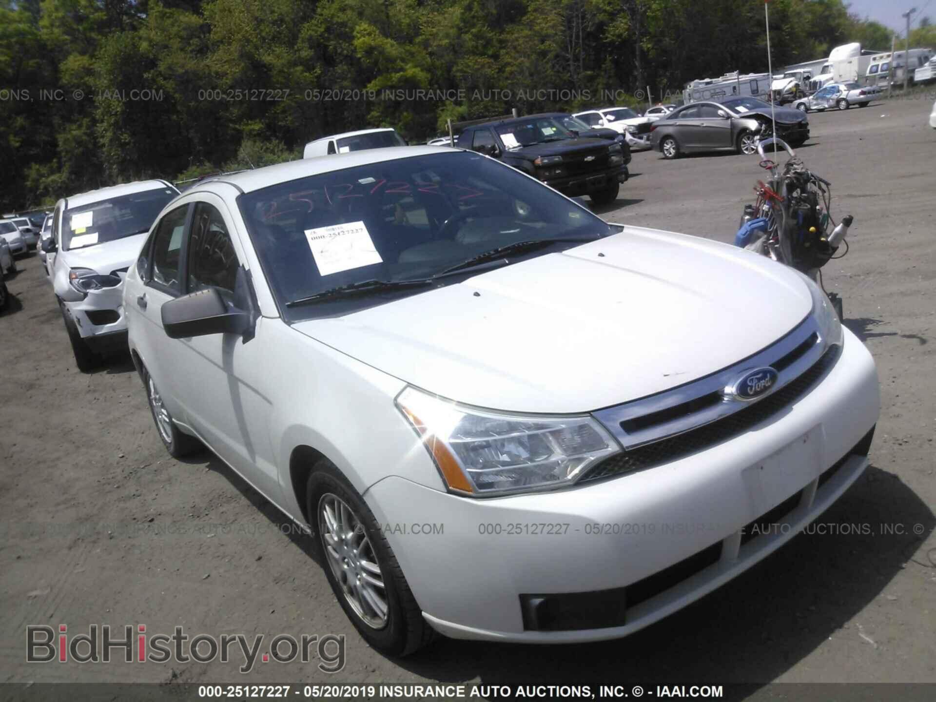 Photo 1FAHP3FN5AW271773 - FORD FOCUS 2010