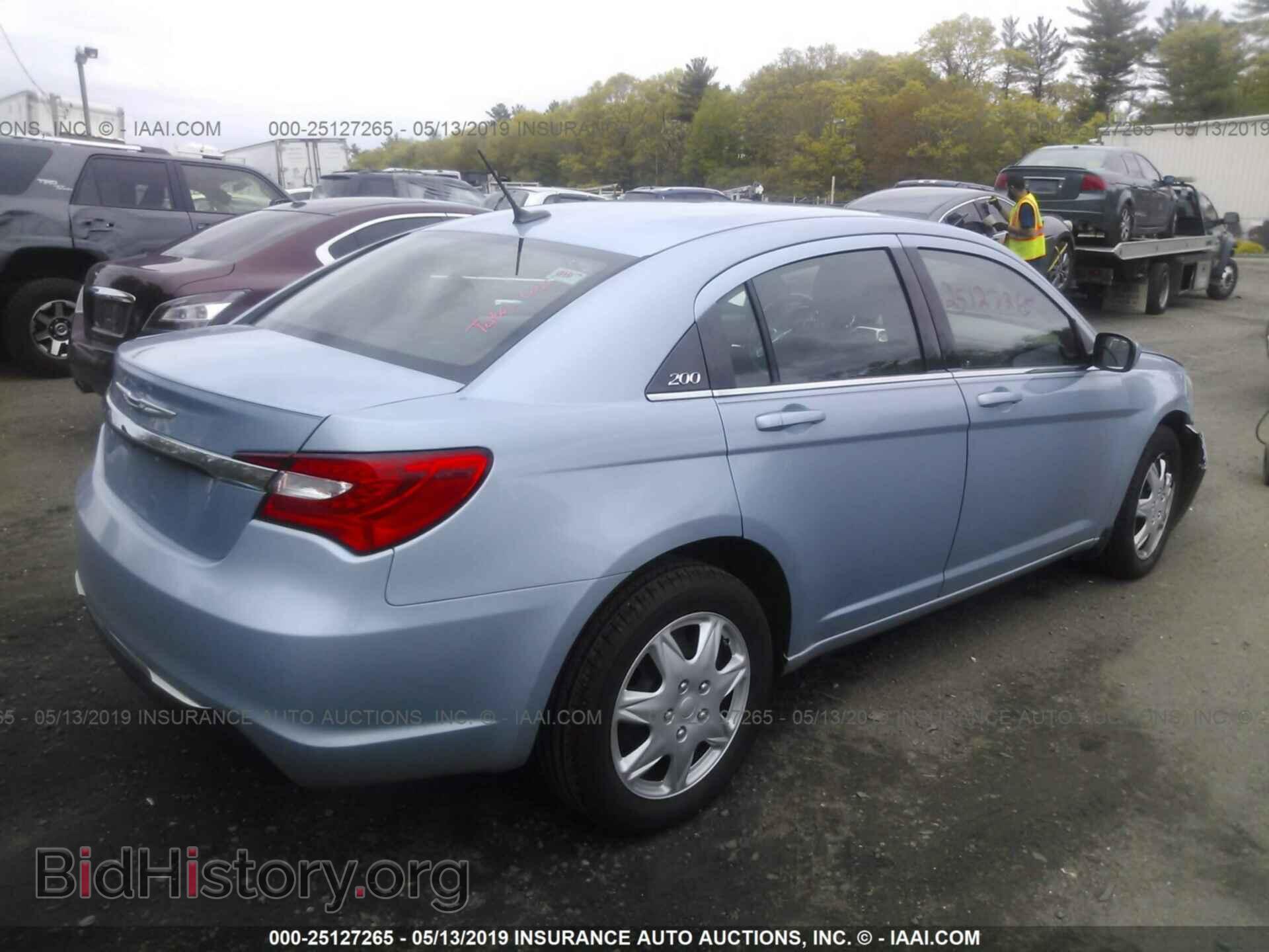 2012 CHRYSLER 200 - VIN: 1C3CCBAB9CN167386 - Фото 4