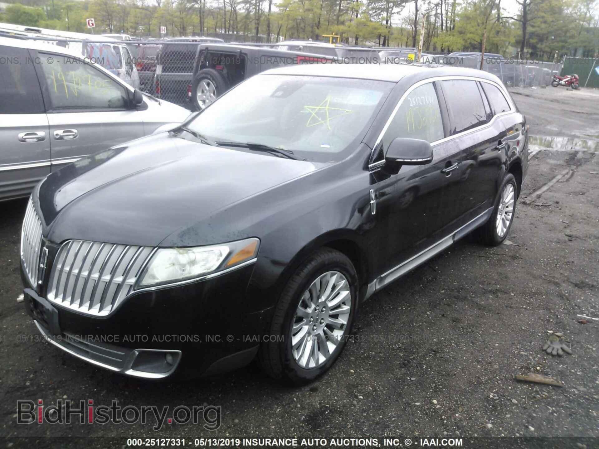 2012 LINCOLN MKT - VIN: 2LMHJ5FR4CBL51077 - Photo 2