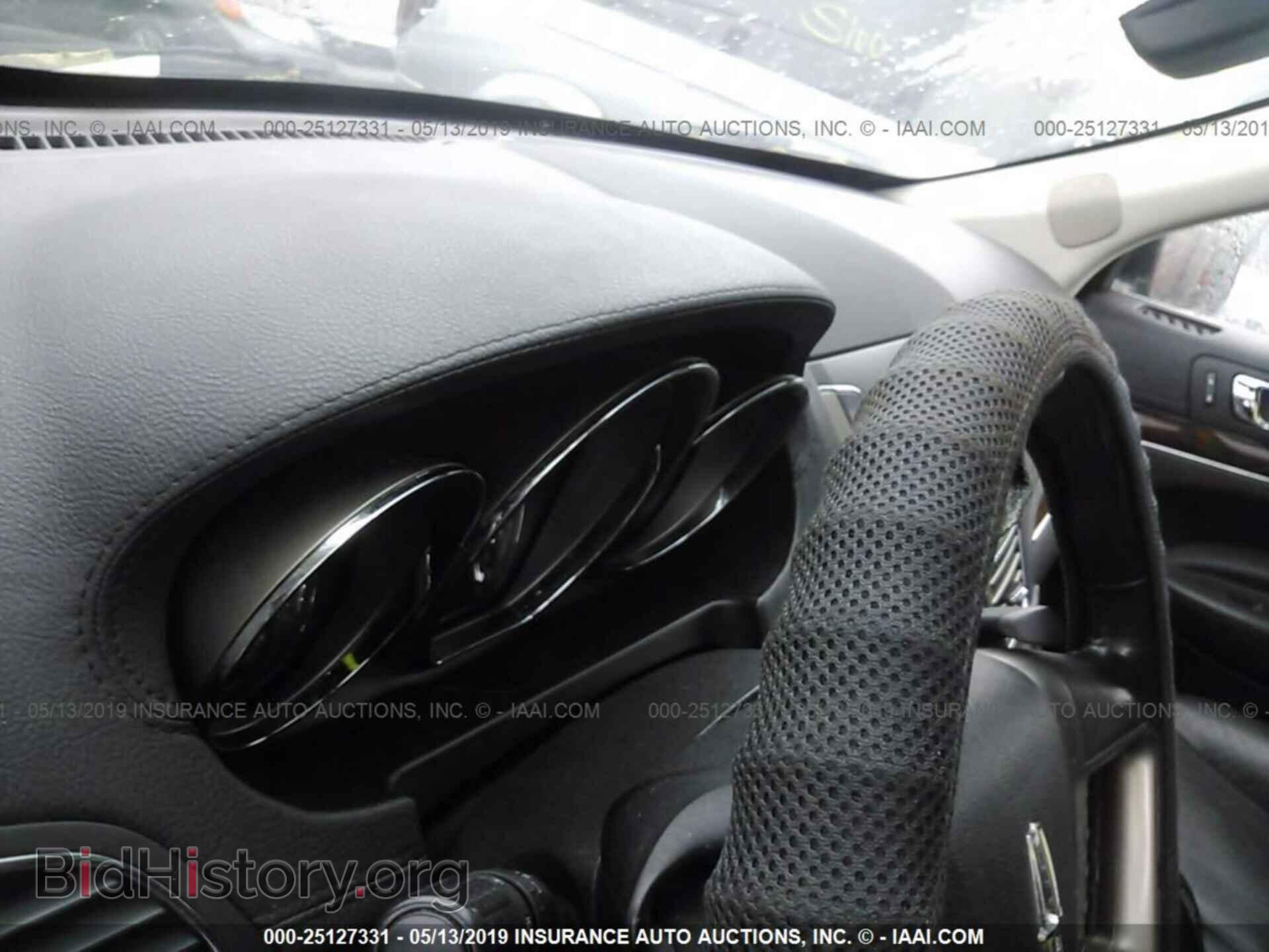 2012 LINCOLN MKT - VIN: 2LMHJ5FR4CBL51077 - Photo 7