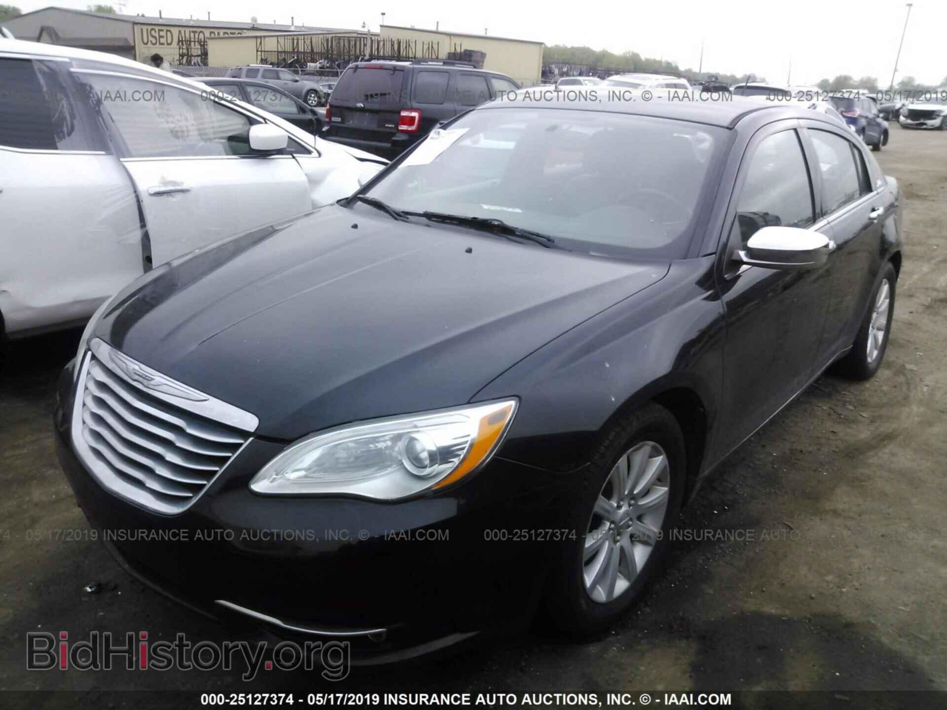 2013 CHRYSLER 200 - VIN: 1C3CCBCG4DN543373 - Photo 2