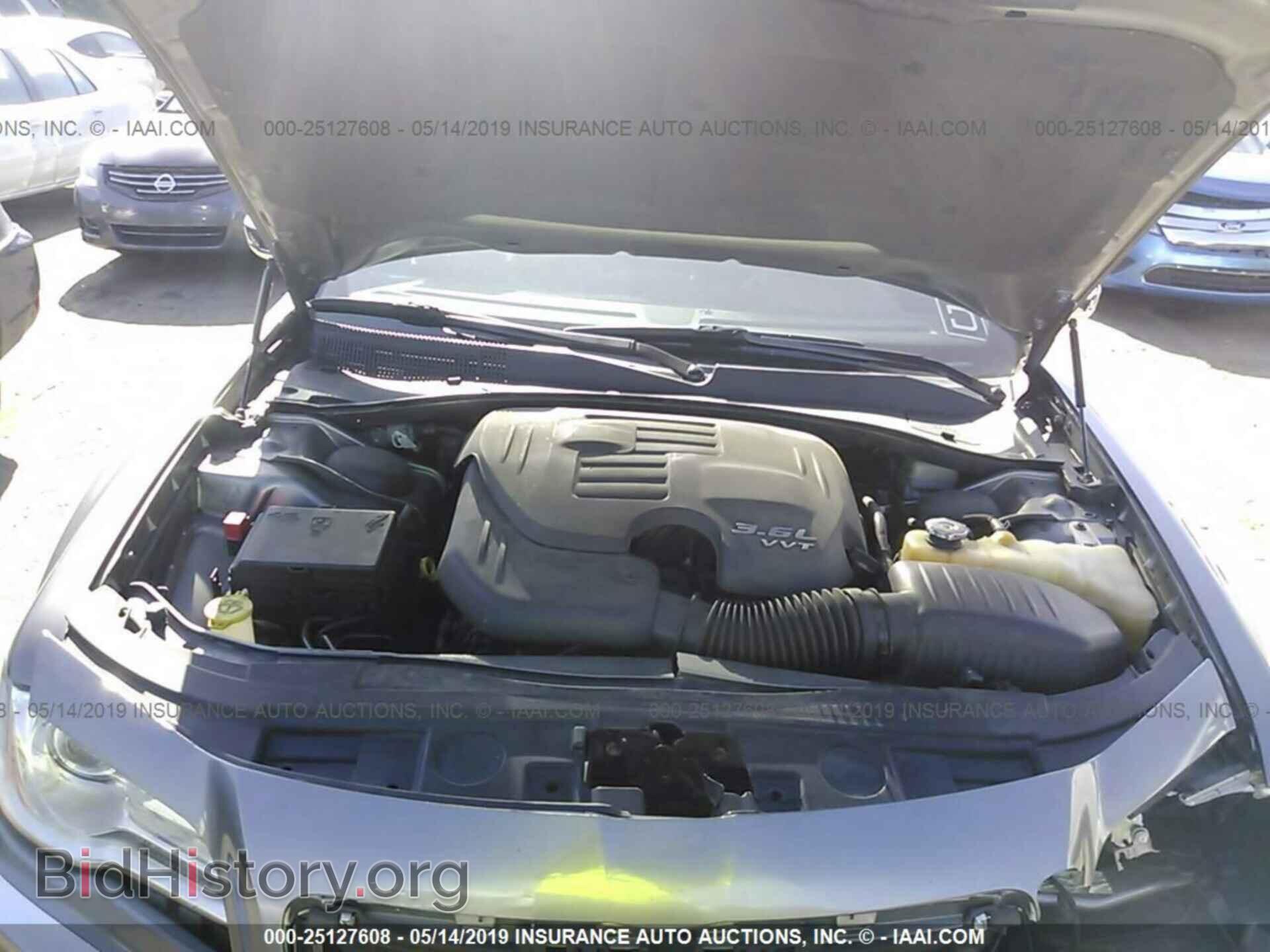 2012 CHRYSLER 300 - VIN: 2C3CCACG7CH198728 - Фото 10