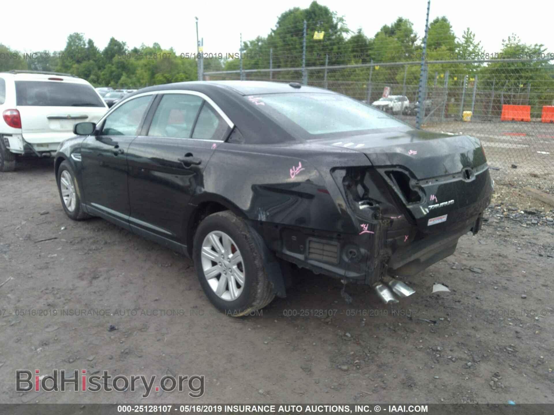 2011 FORD TAURUS - VIN: 1FAHP2DW6BG130826 - Фото 3