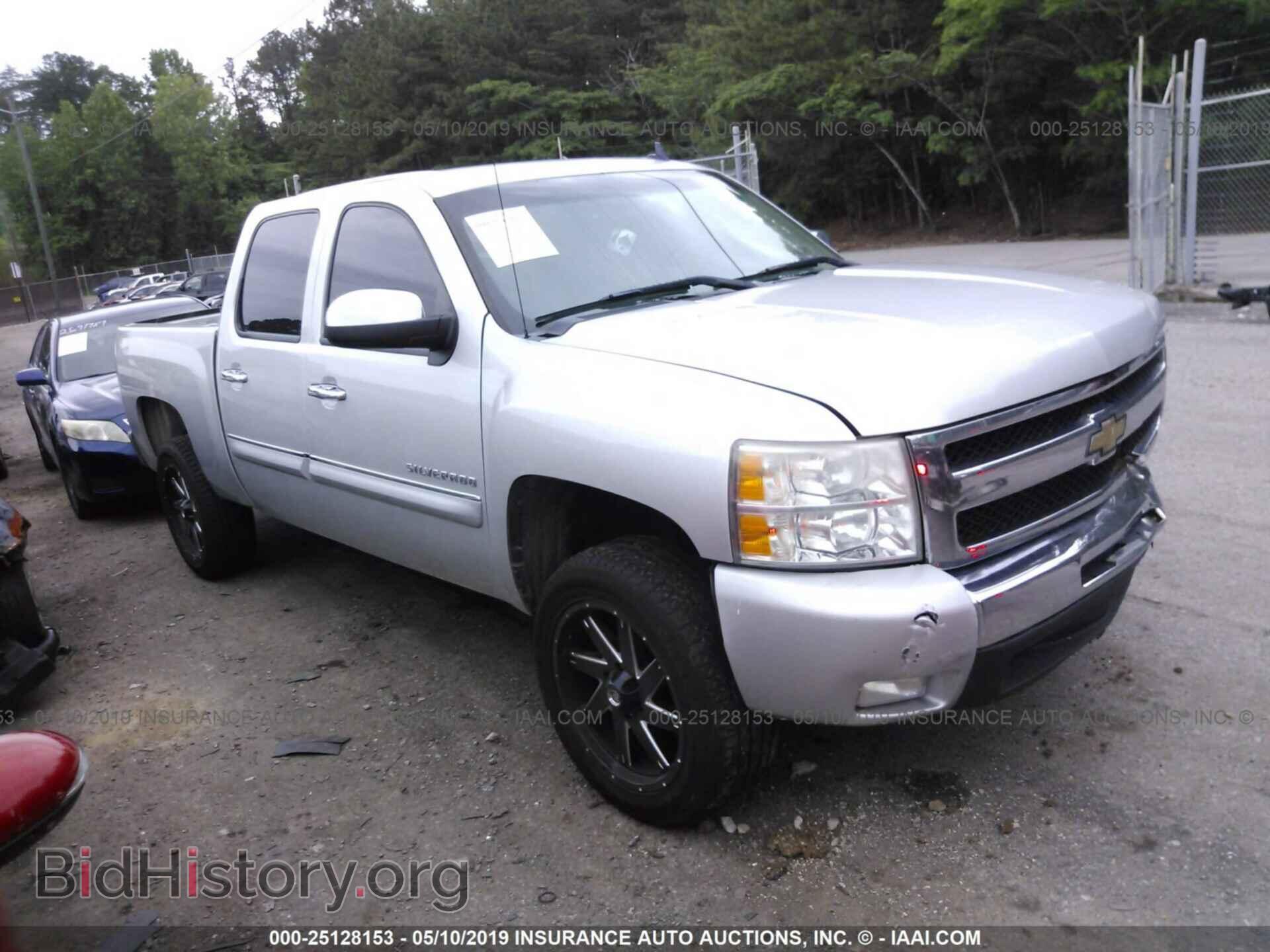 Фотография 3GCPCSE02BG258450 - CHEVROLET SILVERADO 2011