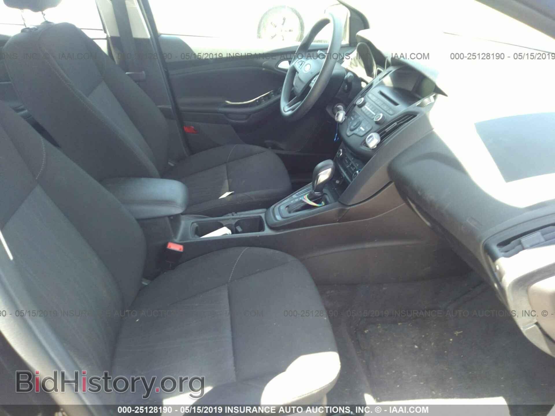 2017 FORD FOCUS - VIN: 1FADP3F2XHL327609 - Фото 5