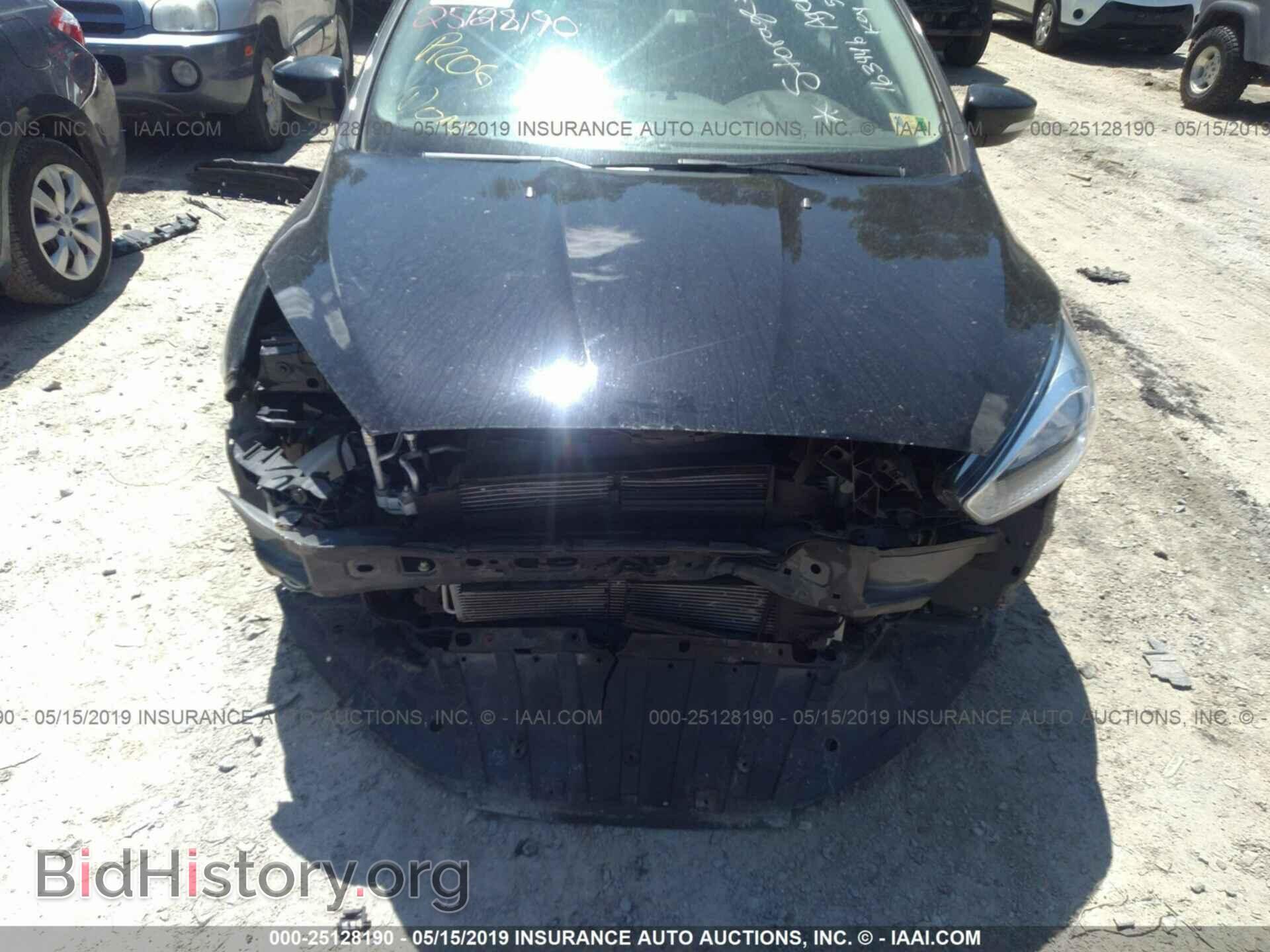2017 FORD FOCUS - VIN: 1FADP3F2XHL327609 - Фото 6