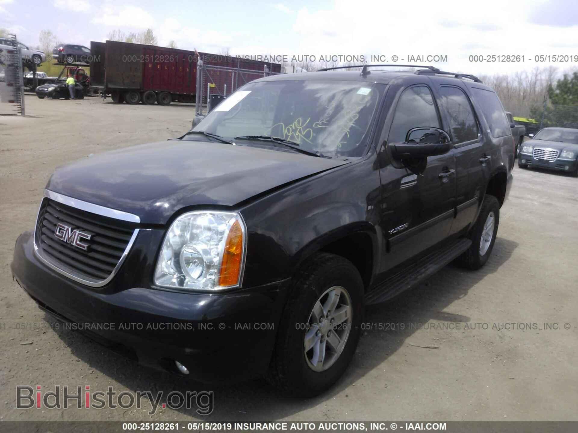 2013 GMC YUKON - VIN: 1GKS2CE04DR305942 - Фото 2