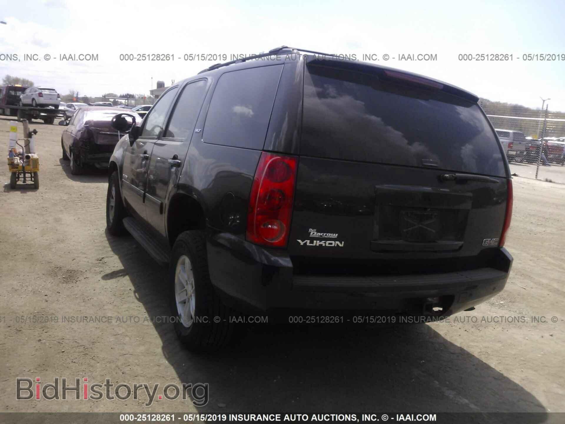 2013 GMC YUKON - VIN: 1GKS2CE04DR305942 - Фото 3