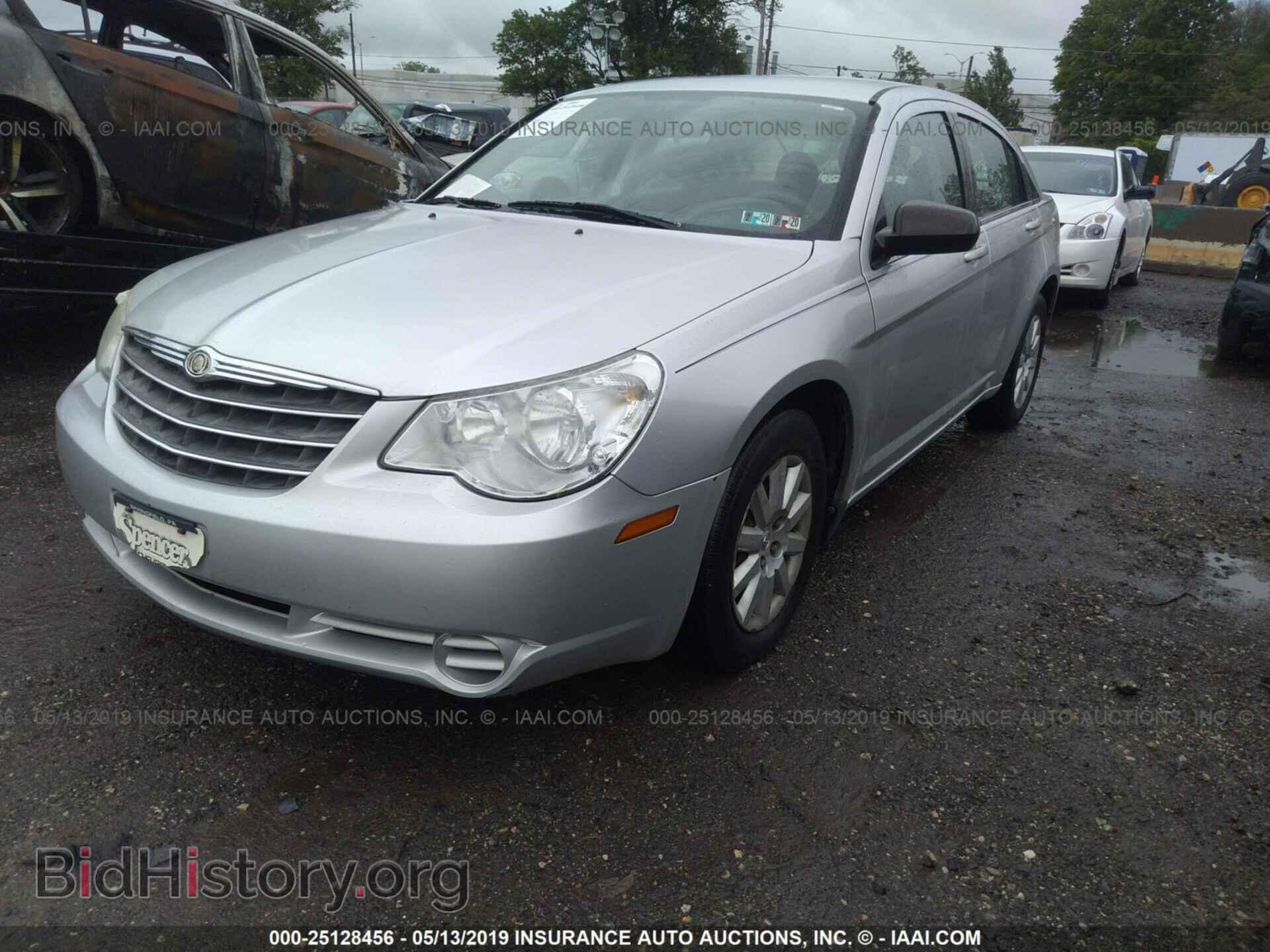 2010 CHRYSLER SEBRING - VIN: 1C3CC4FB7AN103087 - Фото 2