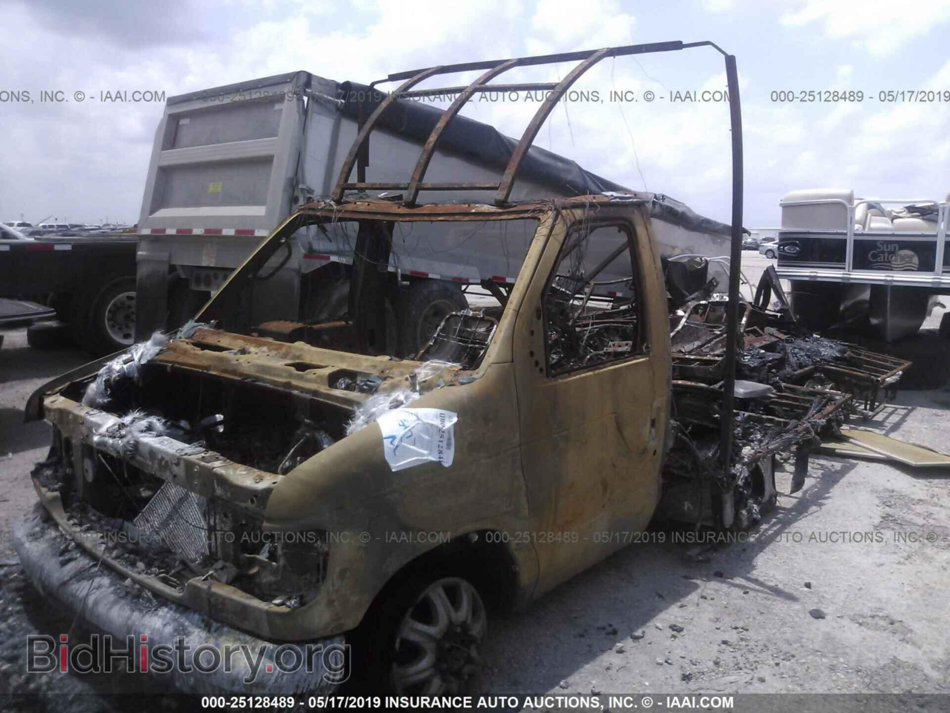 2007 FORD ECONOLINE - VIN: 1FDXE45S47DA20395 - Фото 2