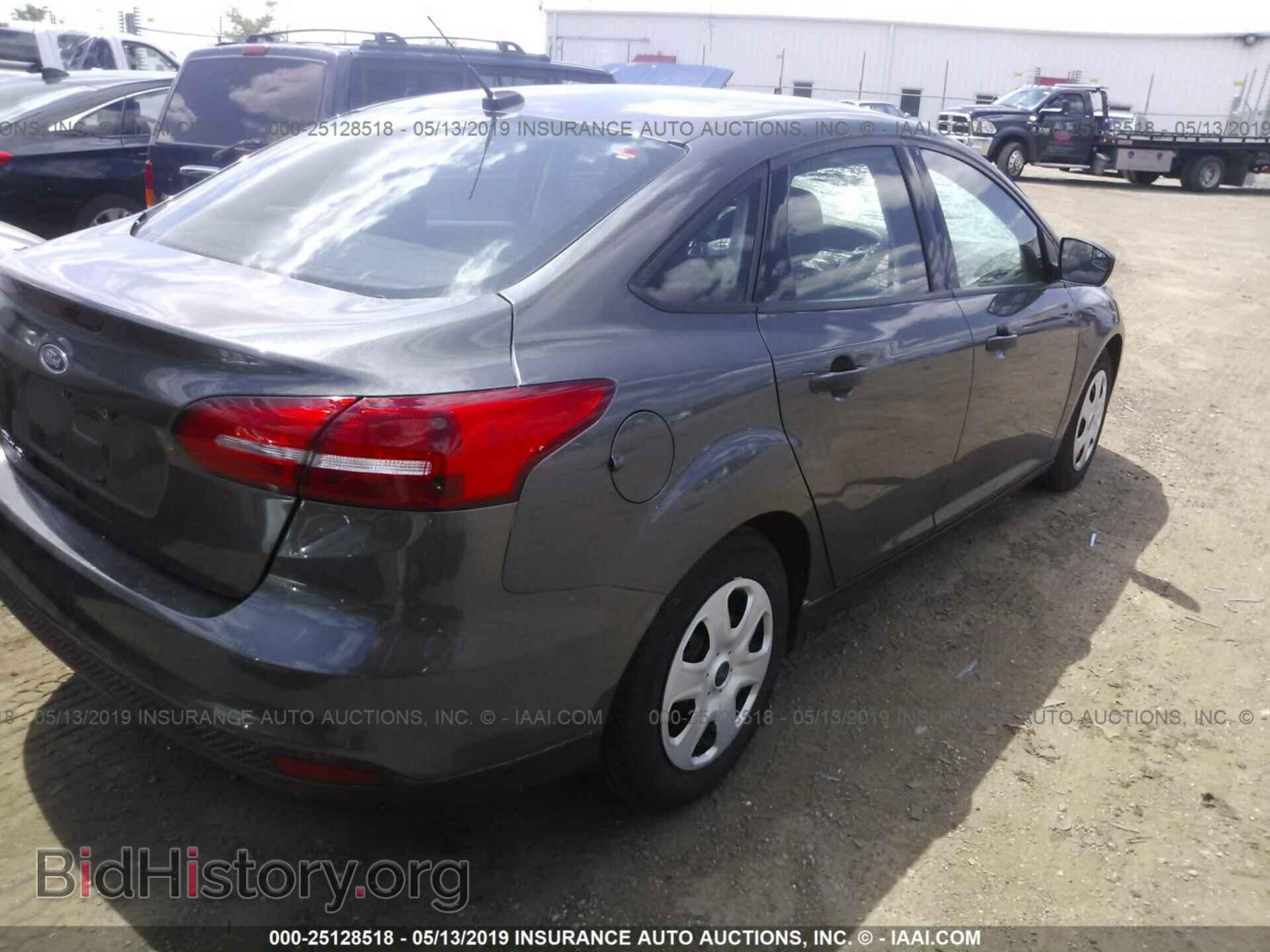 2017 FORD FOCUS - VIN: 1FADP3E25HL218797 - Photo 4