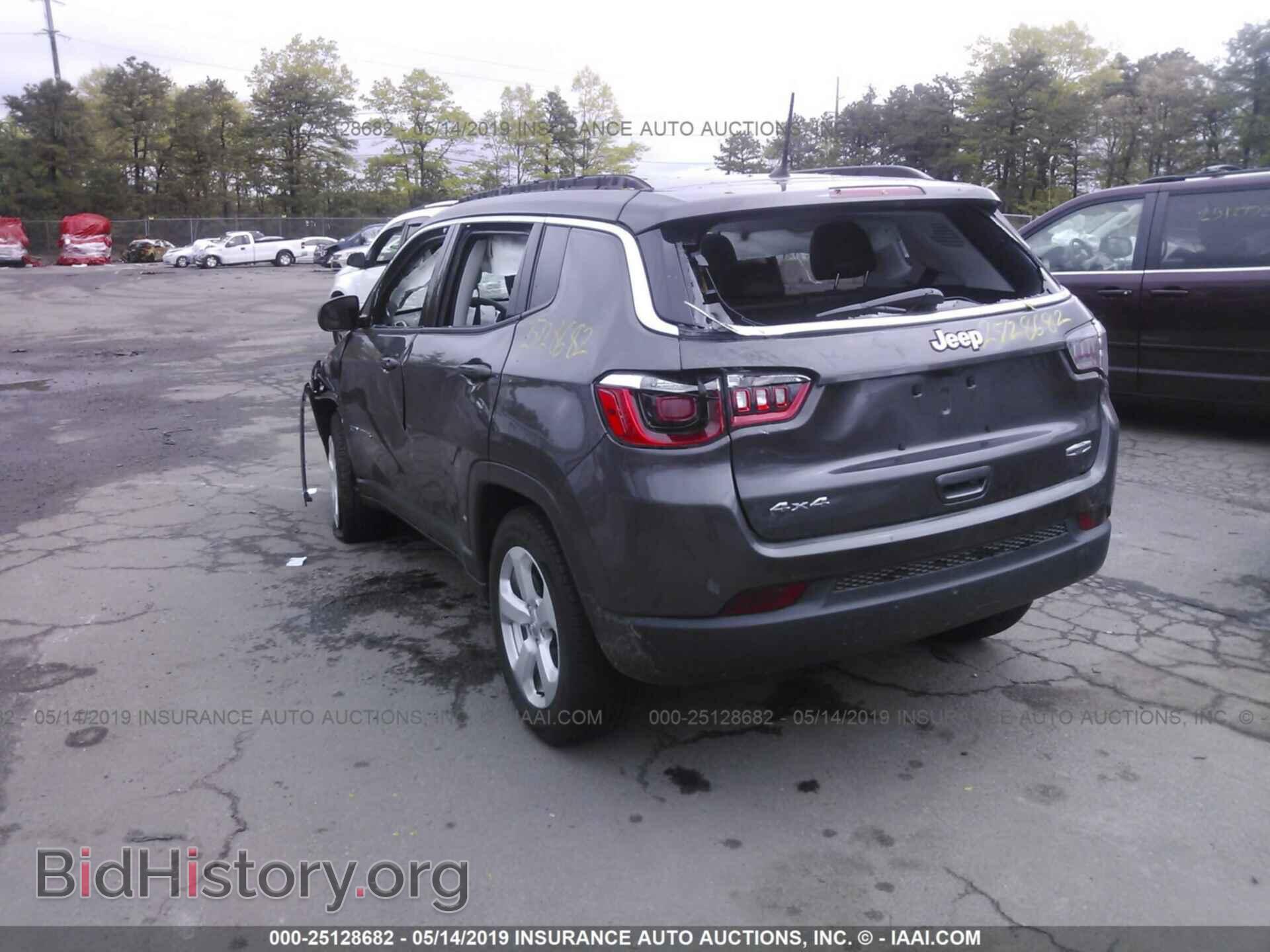 2018 JEEP COMPASS - VIN: 3C4NJDBB5JT178807 - Photo 3