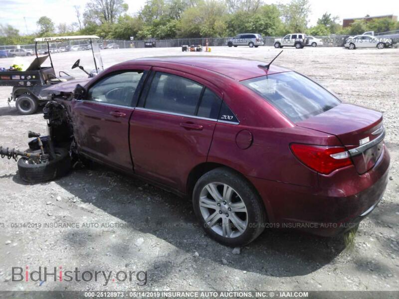 2012 Chrysler 200 (VIN 1C3CCBBG4CN205925) — photo 3 of 10