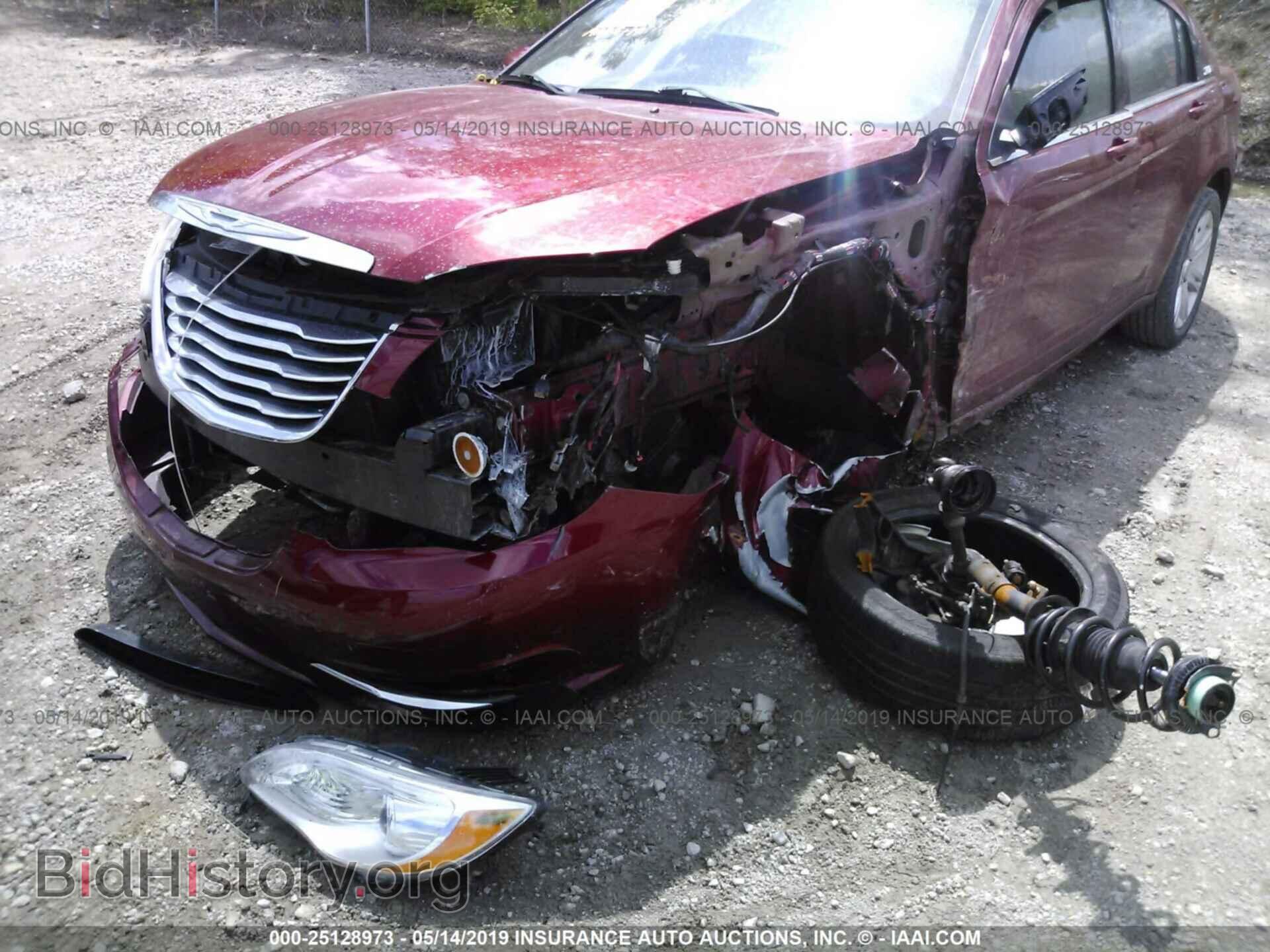 2012 CHRYSLER 200 - VIN: 1C3CCBBG4CN205925 - Фото 6