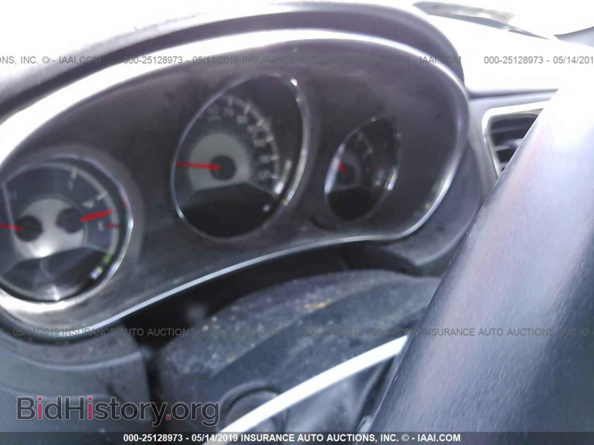 2012 CHRYSLER 200 - VIN: 1C3CCBBG4CN205925 - Фото 7