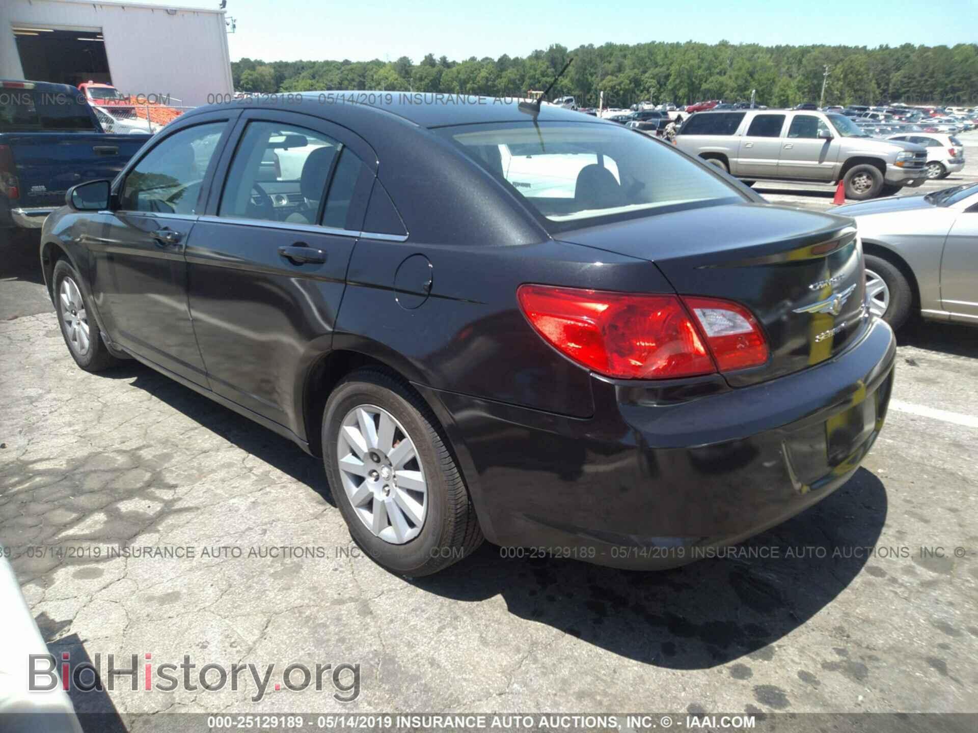 2010 CHRYSLER SEBRING - VIN: 1C3CC4FB6AN176564 - Photo 3