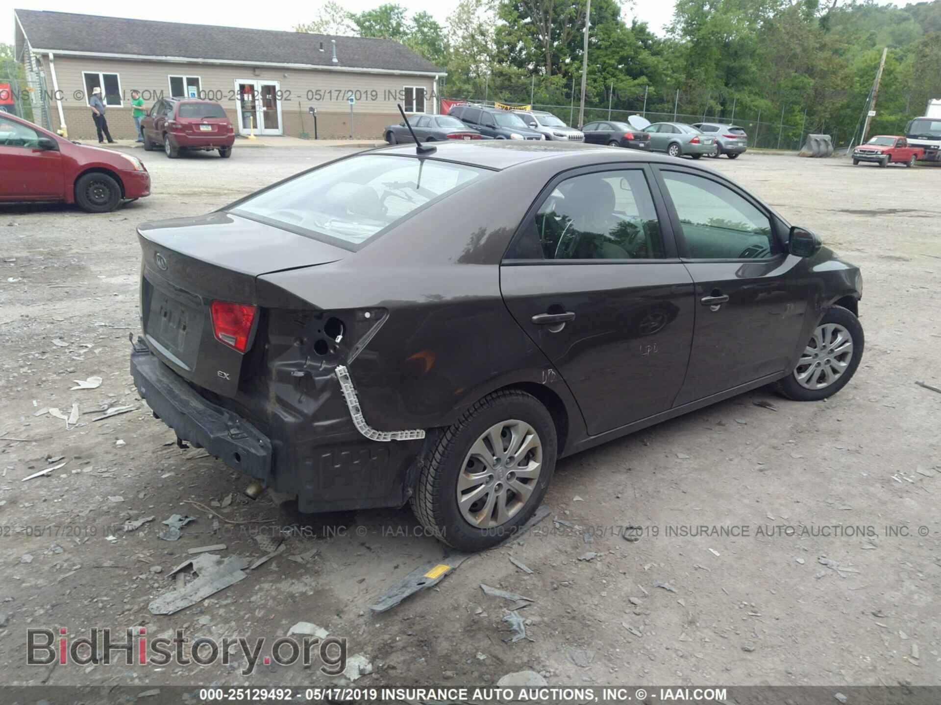 2011 KIA FORTE - VIN: KNAFU4A25B5440336 - Фото 4