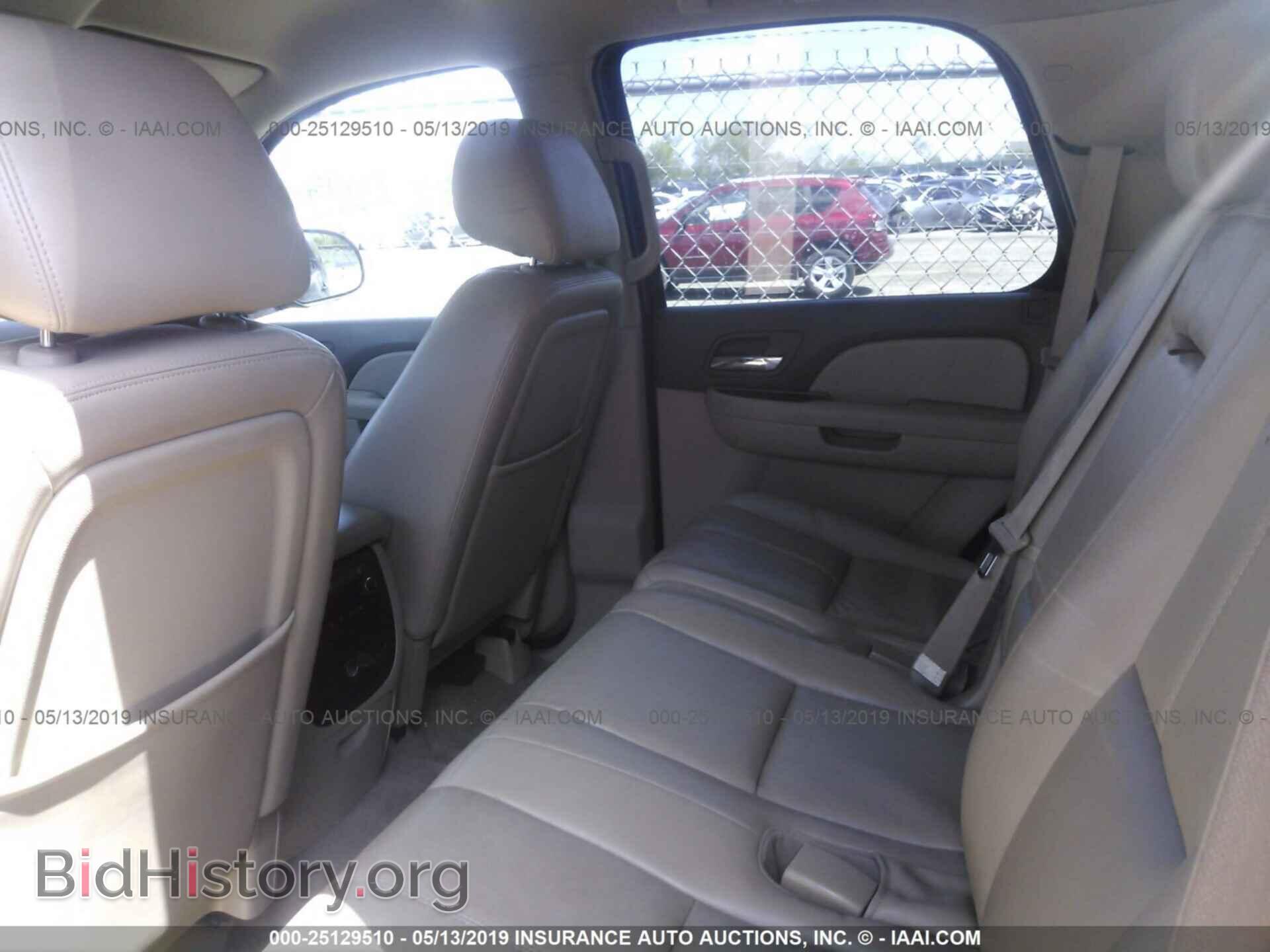 2011 GMC YUKON - VIN: 1GKS2CE09BR372162 - Фото 8