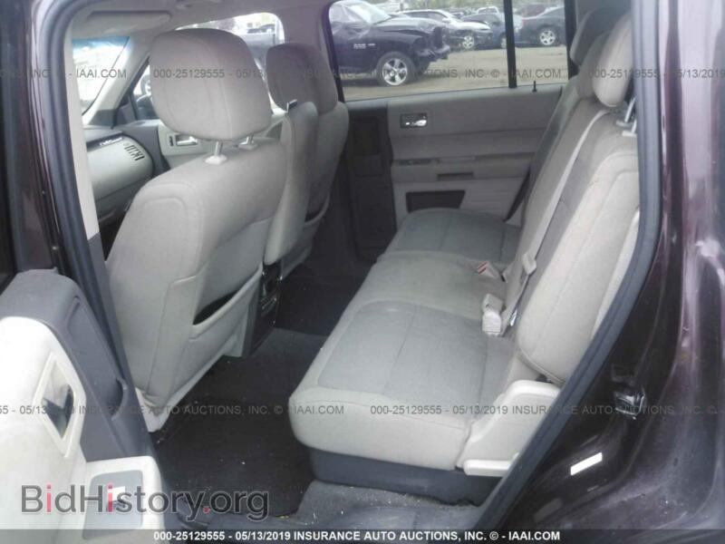2011 Ford FLEX (VIN 2FMGK5BCXBBD15298) — photo 8 of 10