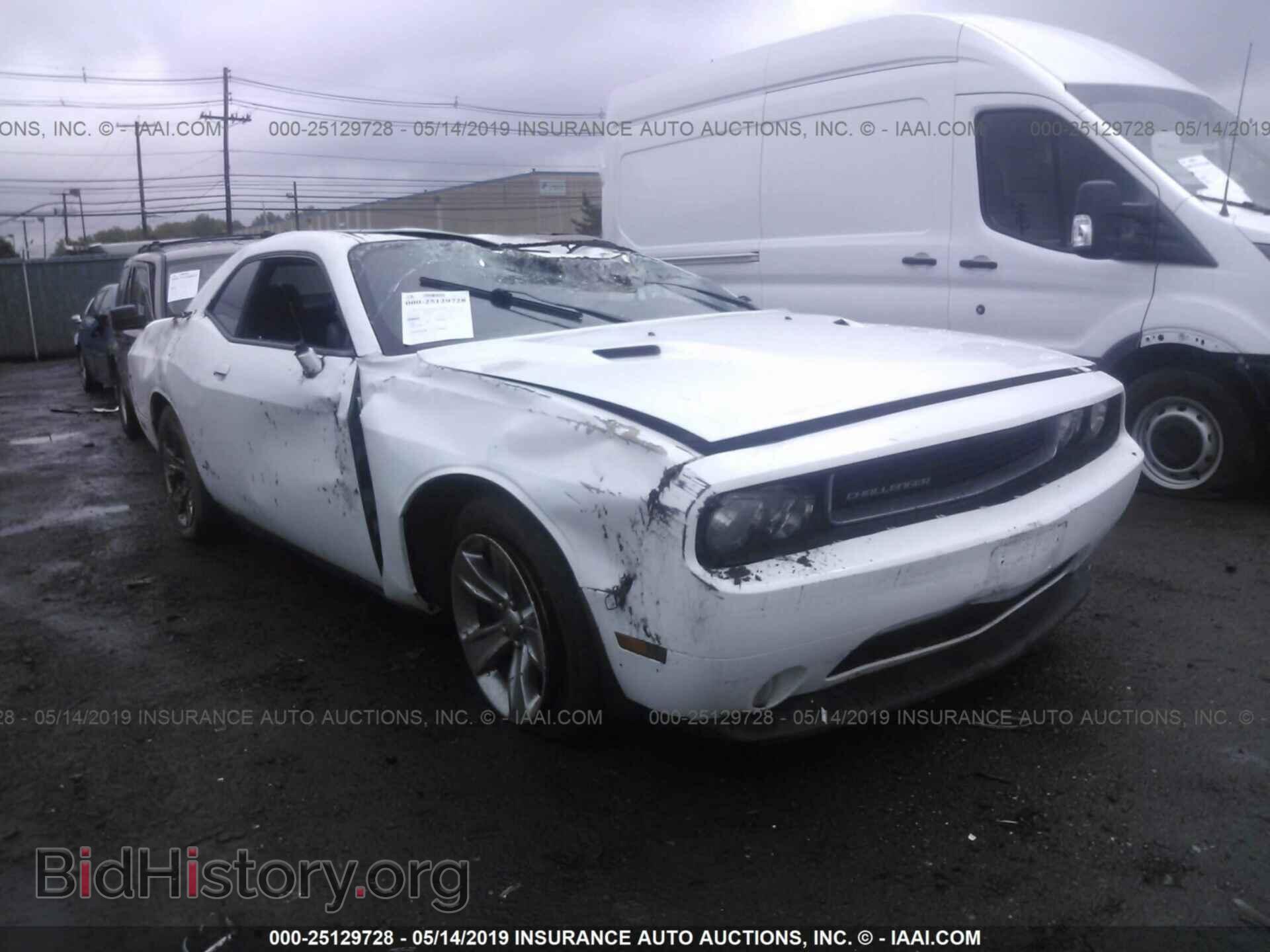 Фотография 2C3CDYAG5CH292180 - DODGE CHALLENGER 2012