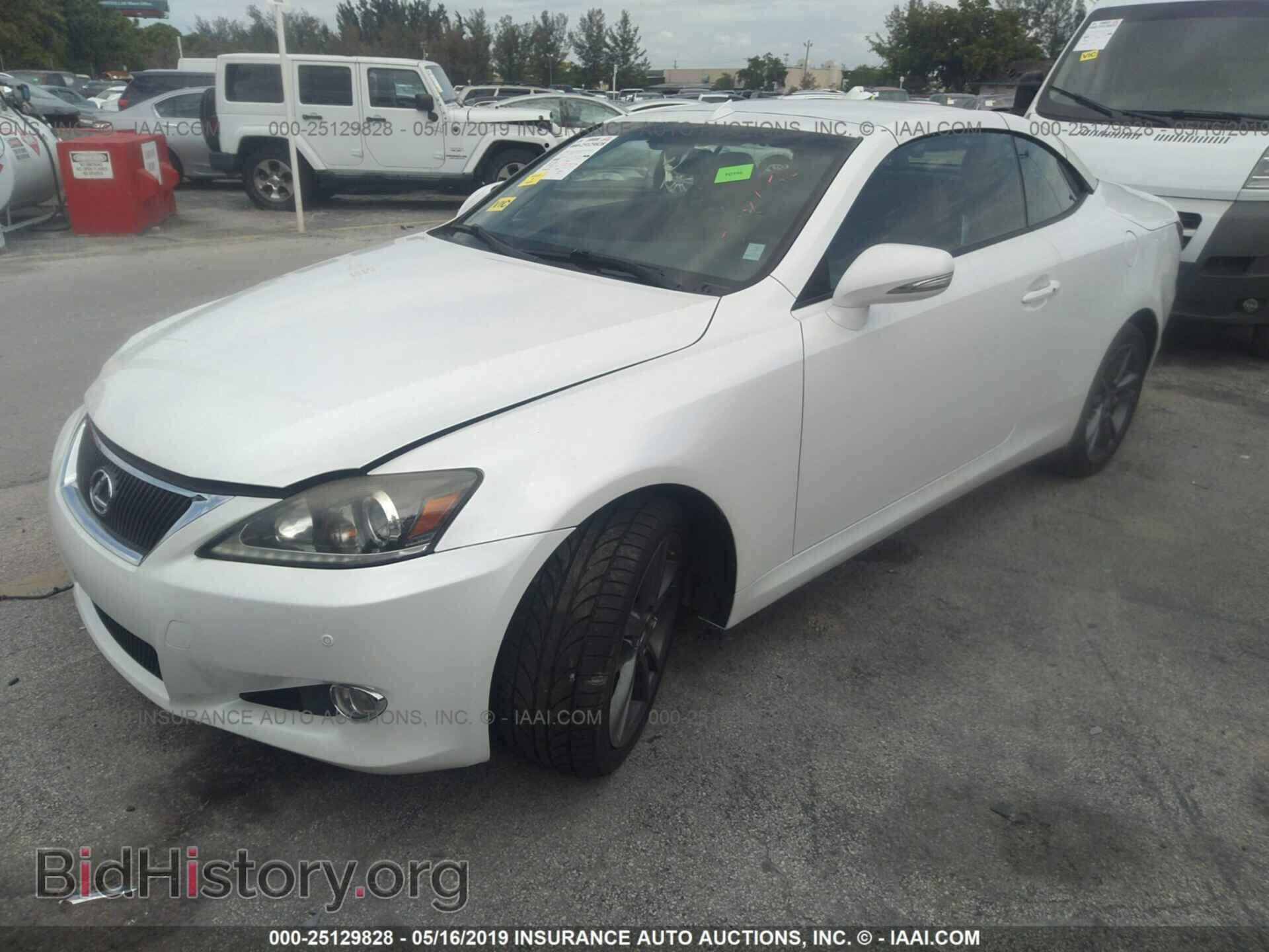 2012 LEXUS IS - VIN: JTHFF2C29C2522652 - Photo 2