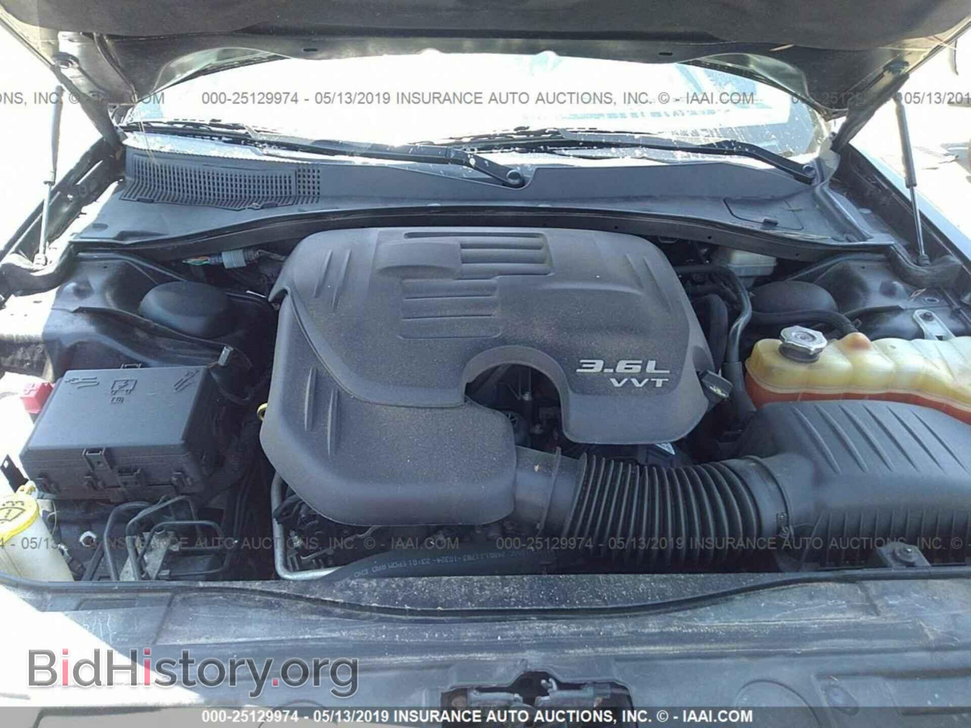2014 CHRYSLER 300 - VIN: 2C3CCAAG5EH127467 - Фото 10