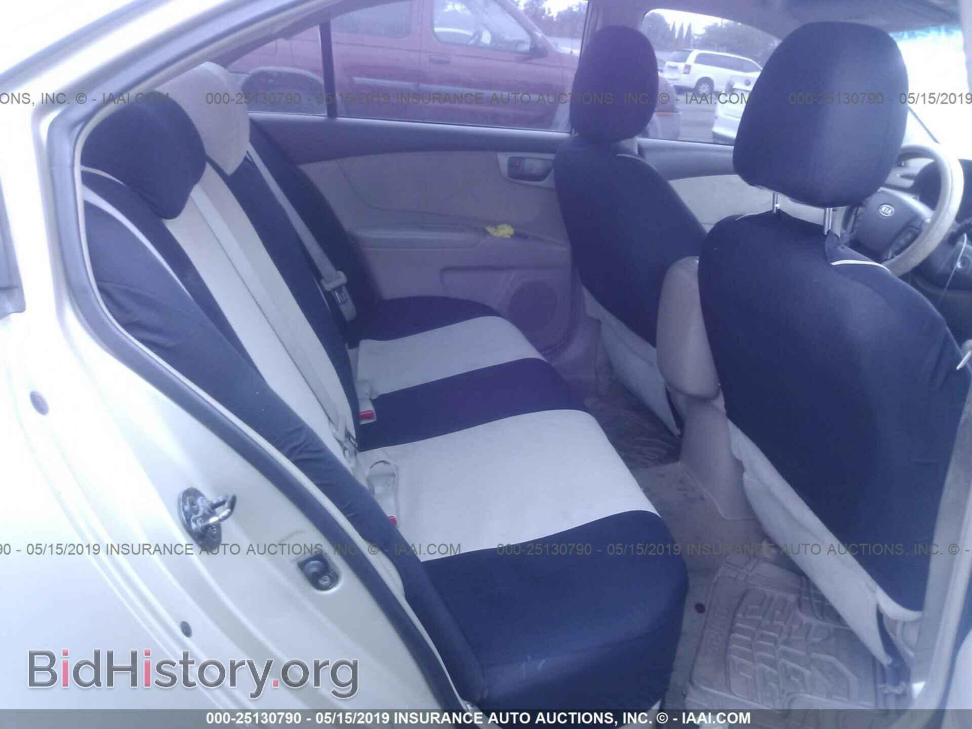 2006 KIA OPTIMA - VIN: KNAGE124365014165 - Фото 8