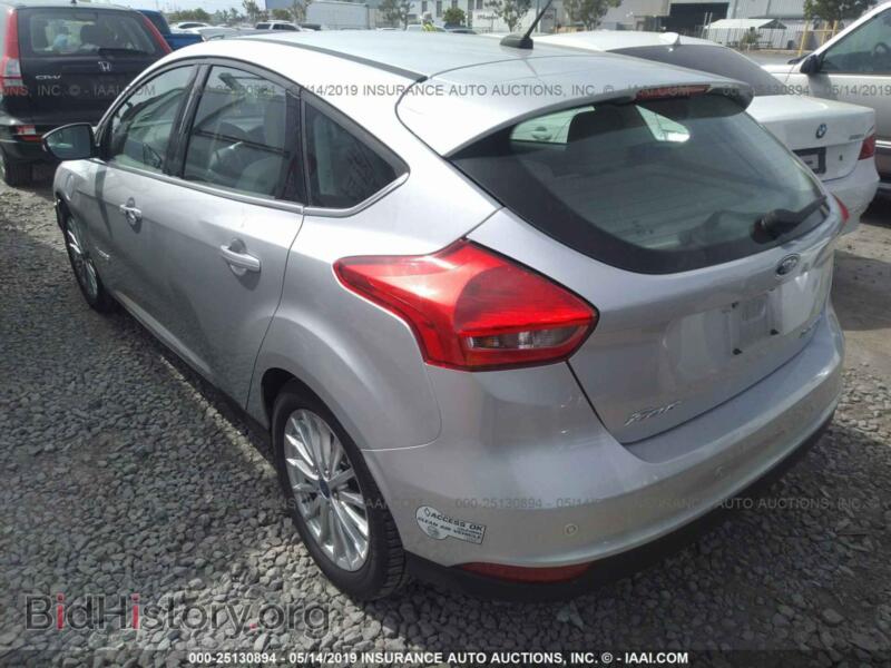 2016 Ford FOCUS (VIN 1FADP3R44GL310610) — photo 3 of 10