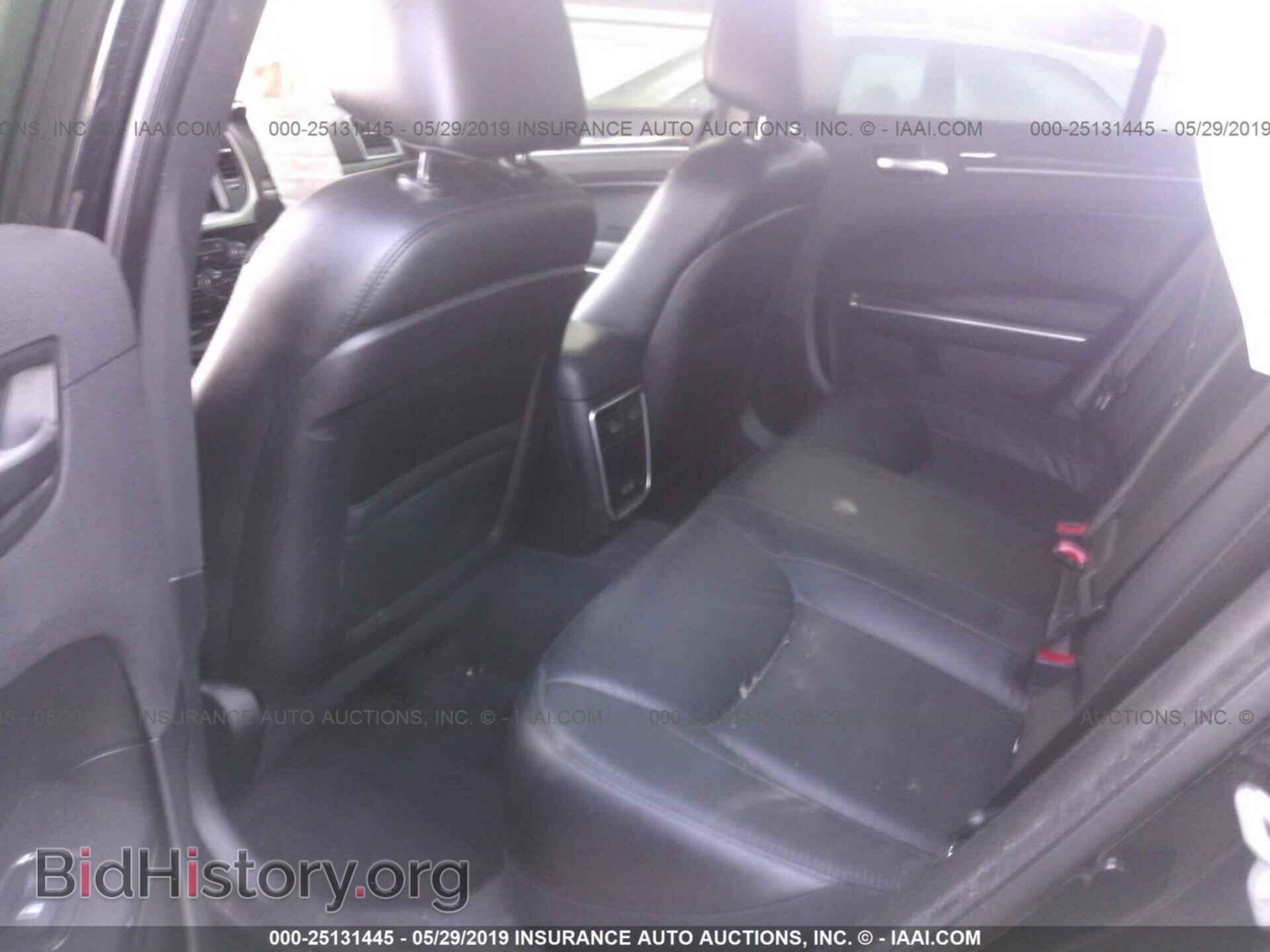2017 CHRYSLER 300 - VIN: 2C3CCAAG1HH645922 - Фото 8