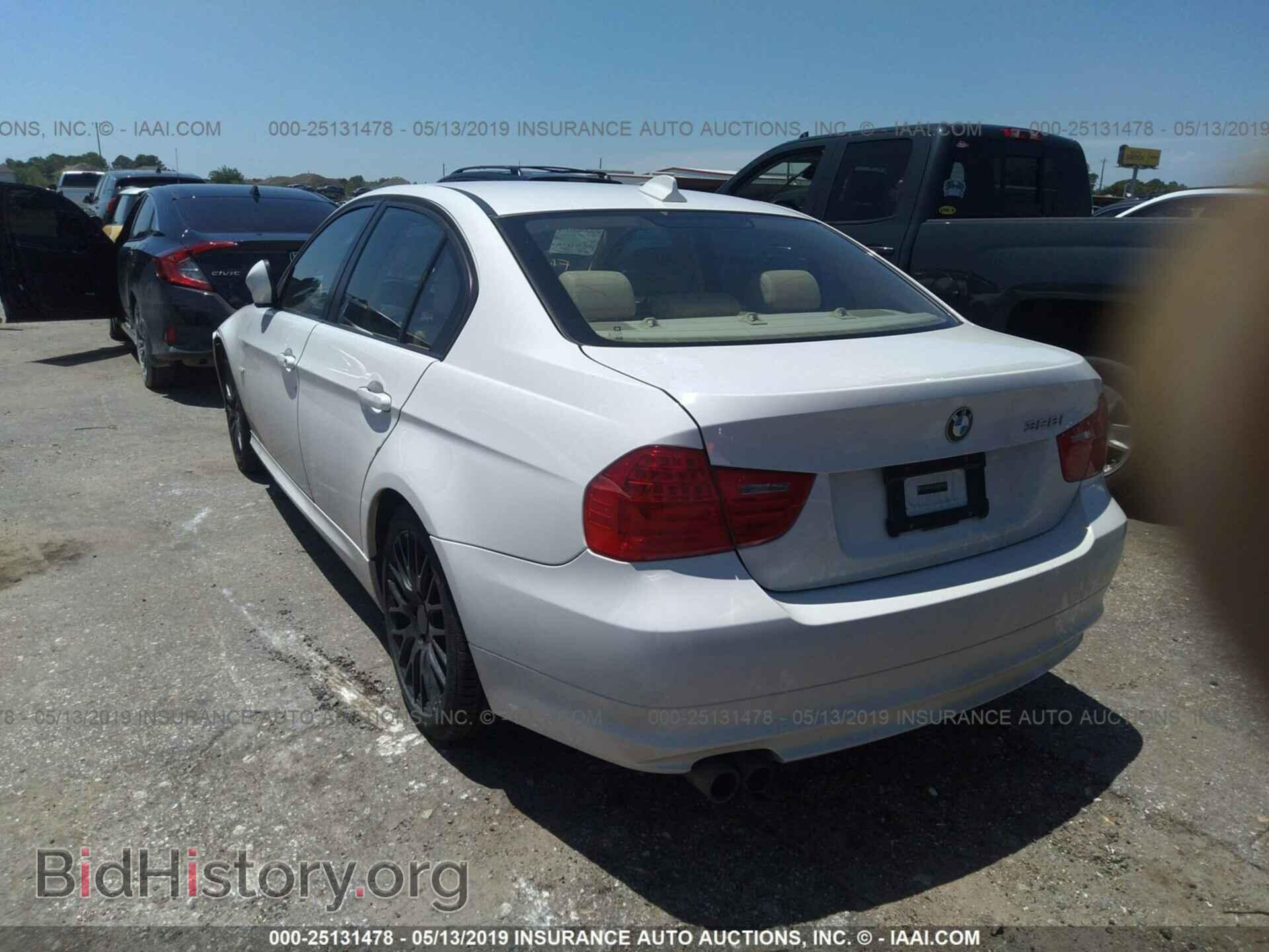 2011 BMW 328 - VIN: WBAPH7G55BNM58993 - Фото 3