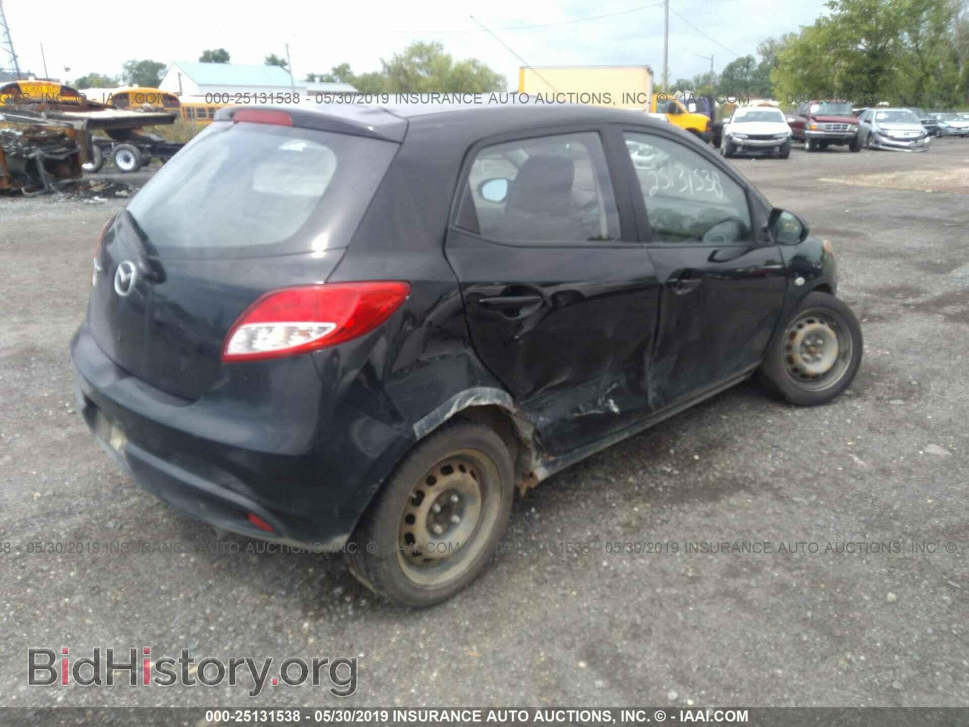 2011 MAZDA MAZDA2 - VIN: JM1DE1HZXB0113727 - Фото 4