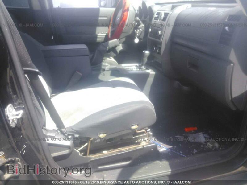2007 Dodge NITRO (VIN 1D8GU28K17W729847) — photo 5 of 10