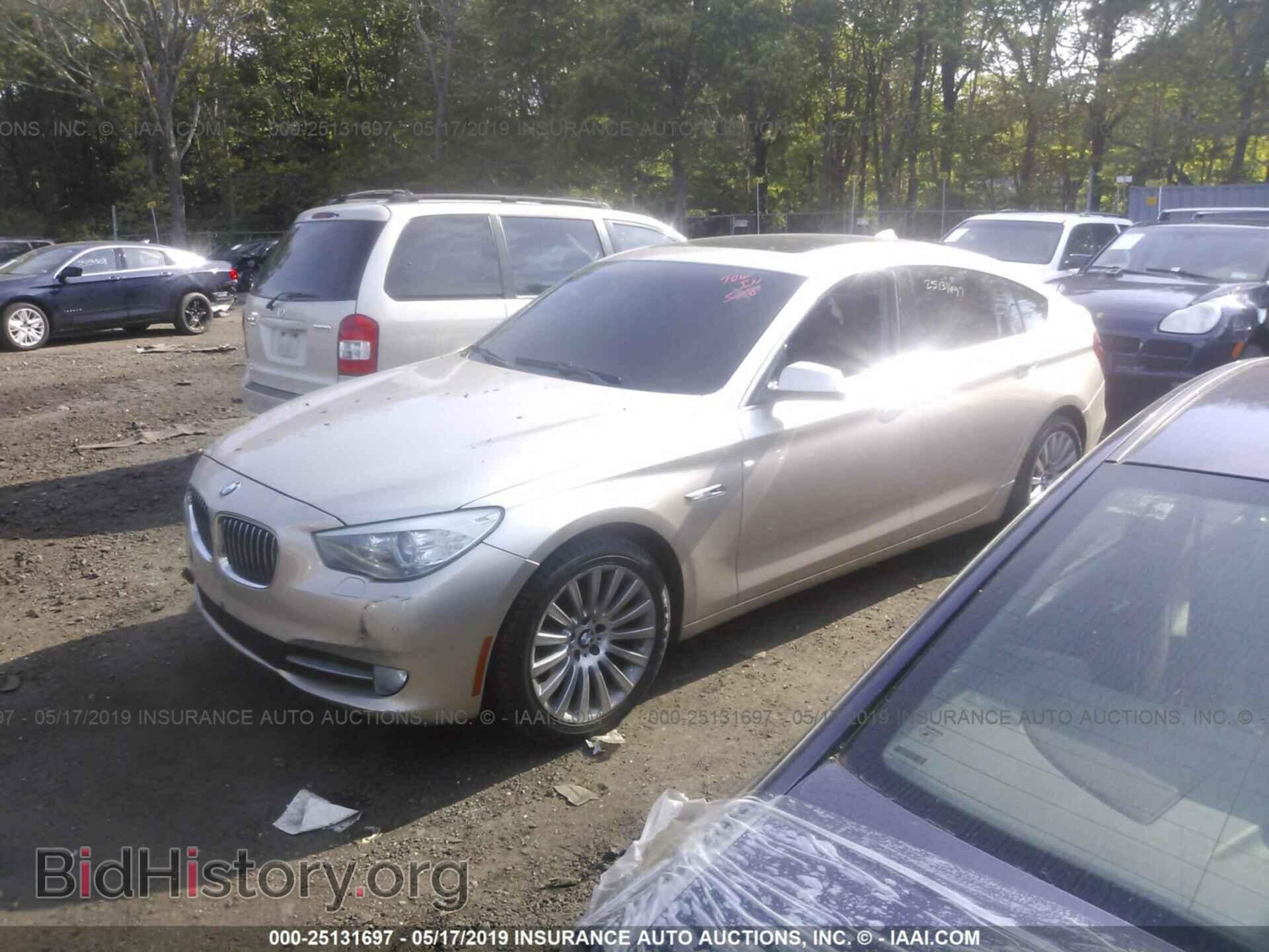 2013 BMW 535 - VIN: WBASN2C56DC202744 - Photo 2