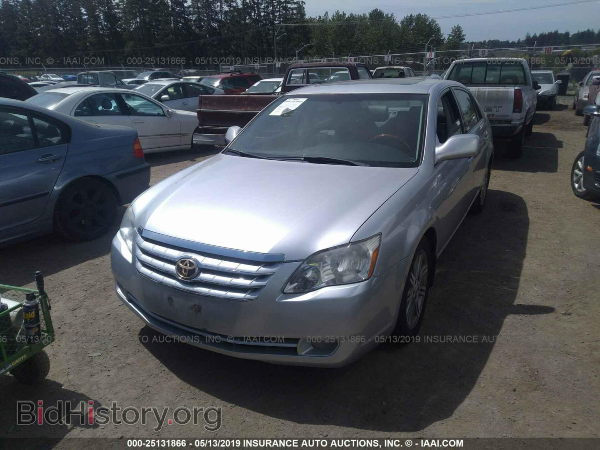 2007 TOYOTA AVALON - VIN: 4T1BK36B27U190900 - Фото 2