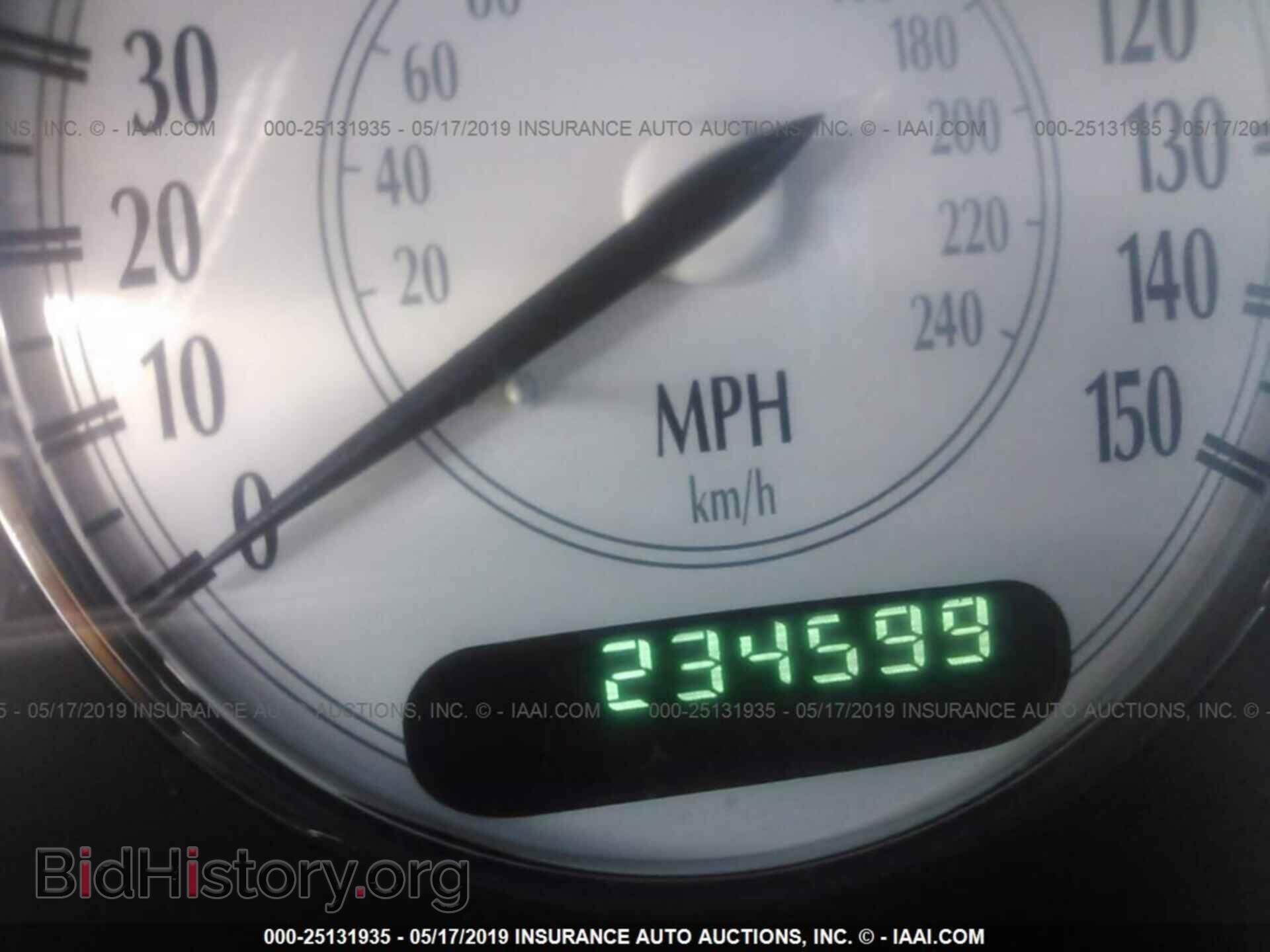 2002 CHRYSLER 300M - VIN: 2C3AE76KX2H305631 - Фото 7