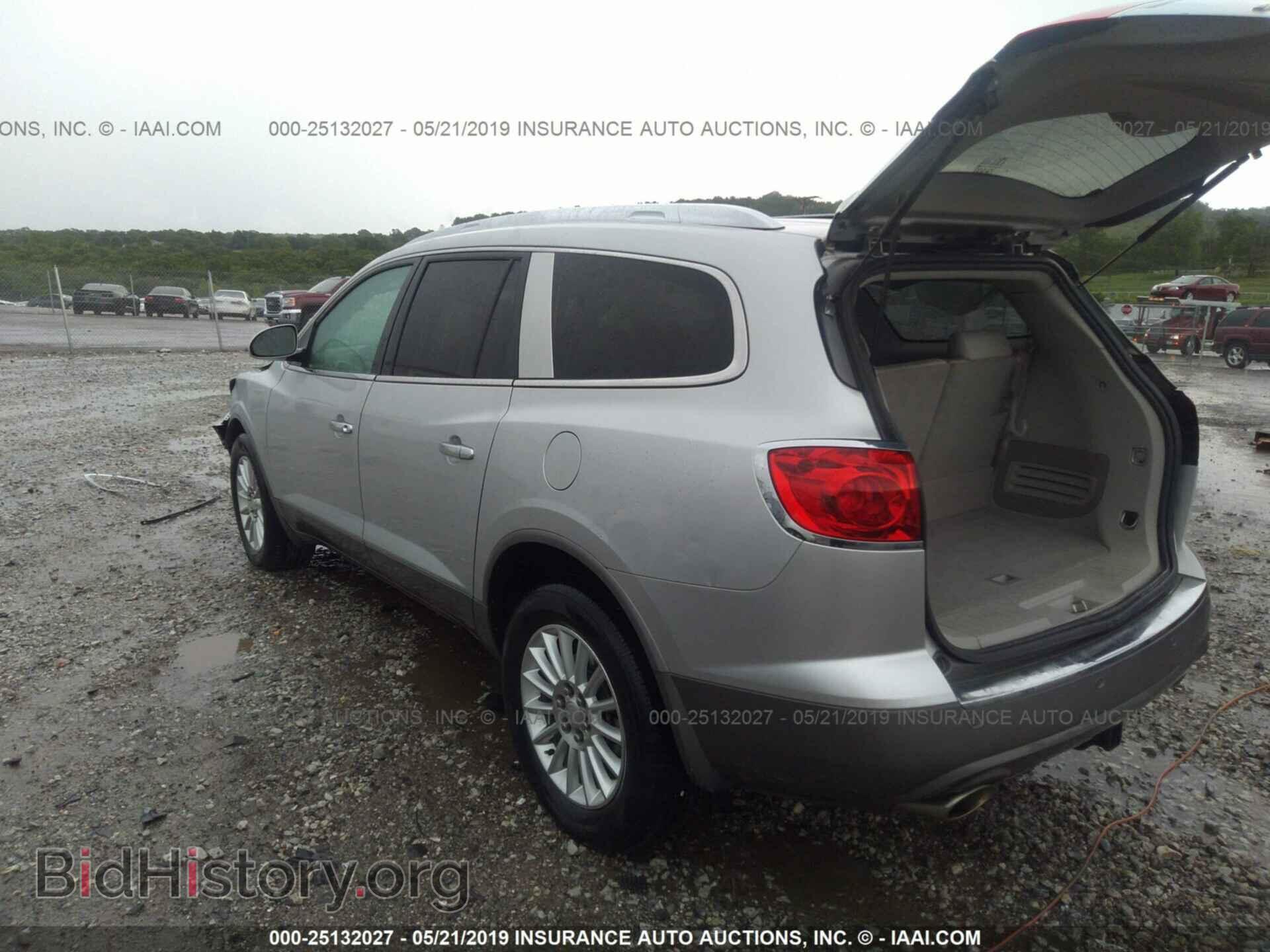 2011 BUICK ENCLAVE - VIN: 5GAKRBED2BJ247573 - Фото 3
