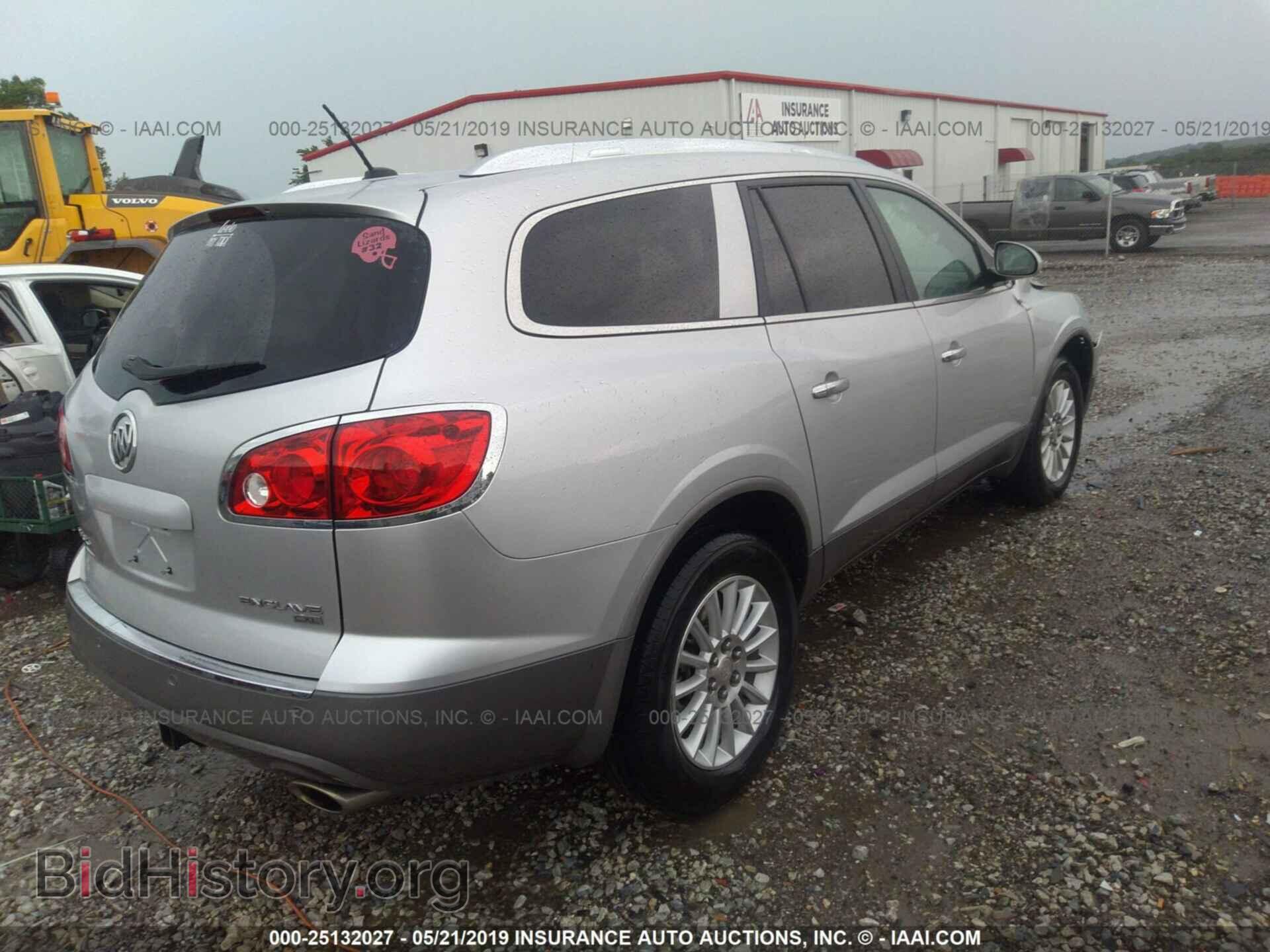 2011 BUICK ENCLAVE - VIN: 5GAKRBED2BJ247573 - Фото 4