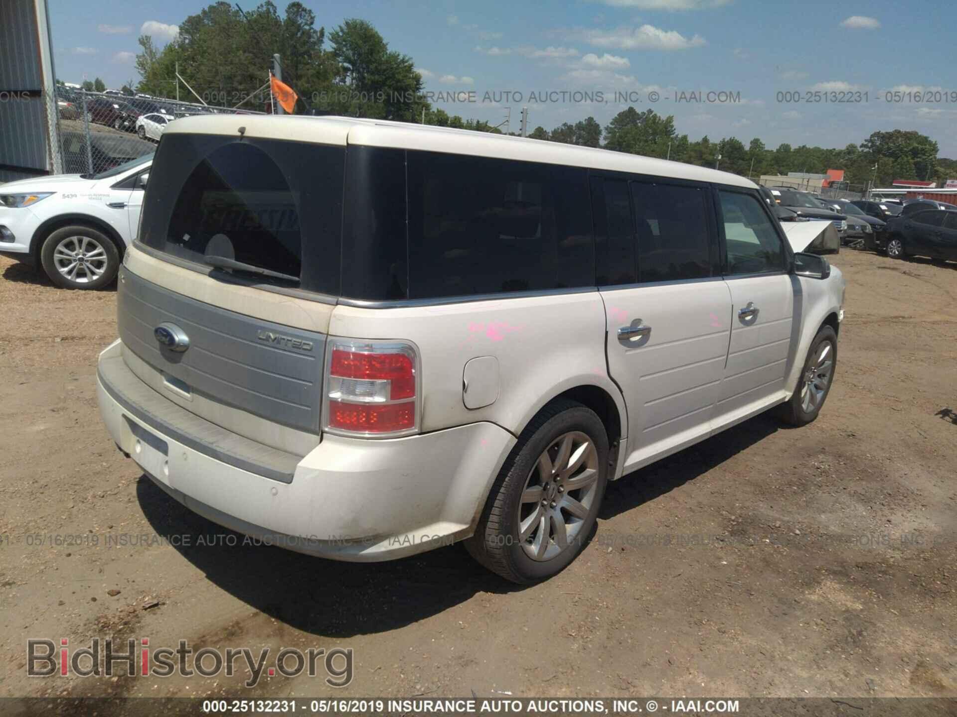 2011 FORD FLEX - VIN: 2FMGK5DC2BBD19259 - Photo 4